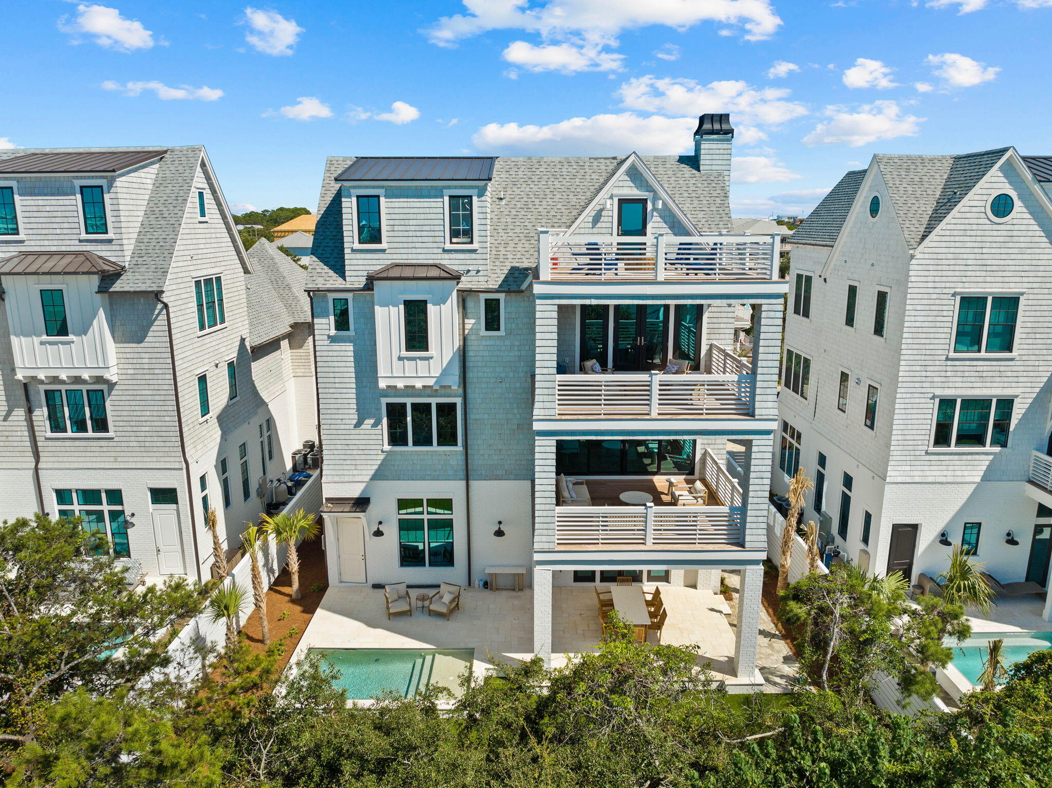 Grand Inlet - Residential