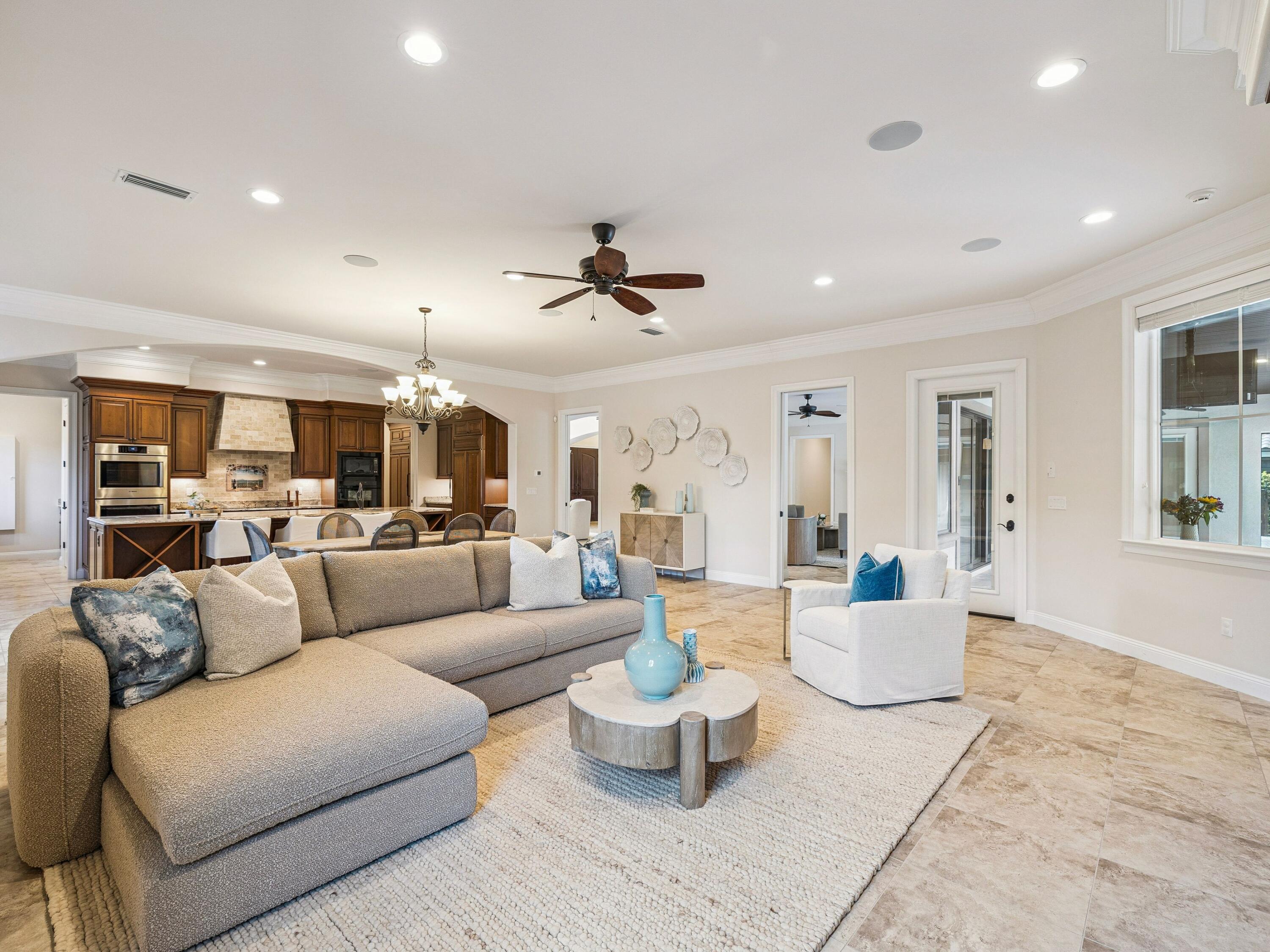 BURNT PINE - Residential