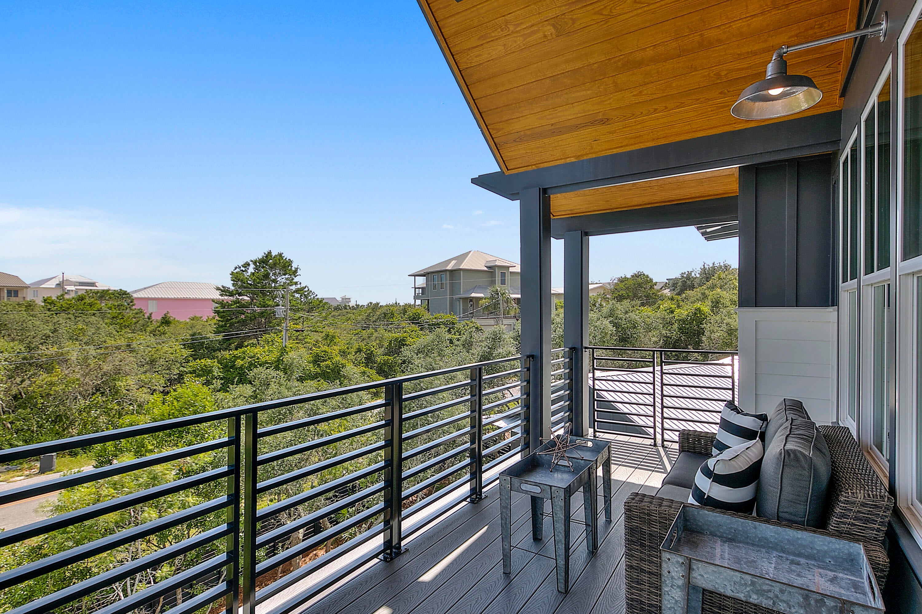BEACH HIGHLAND 1ST ADD - Residential