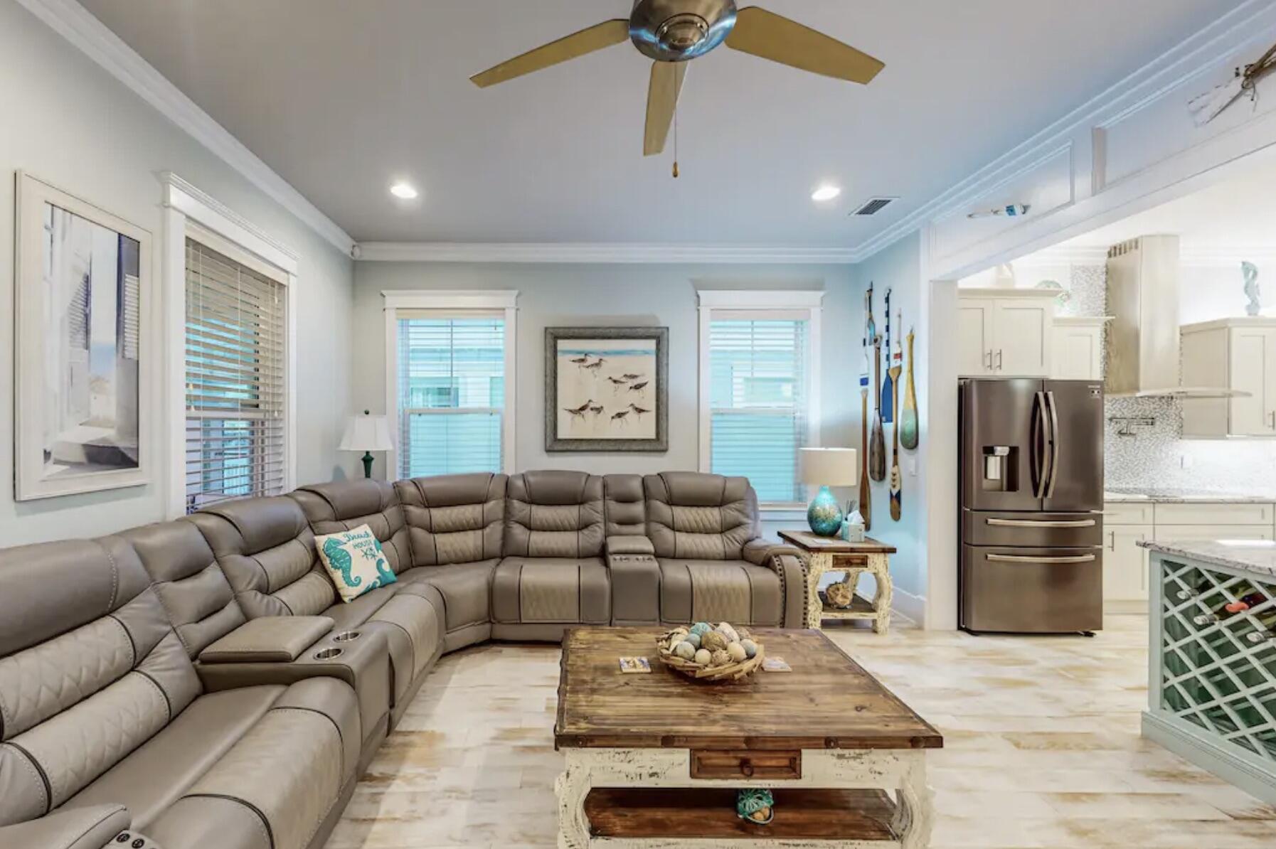 BY THE SEA - Residential