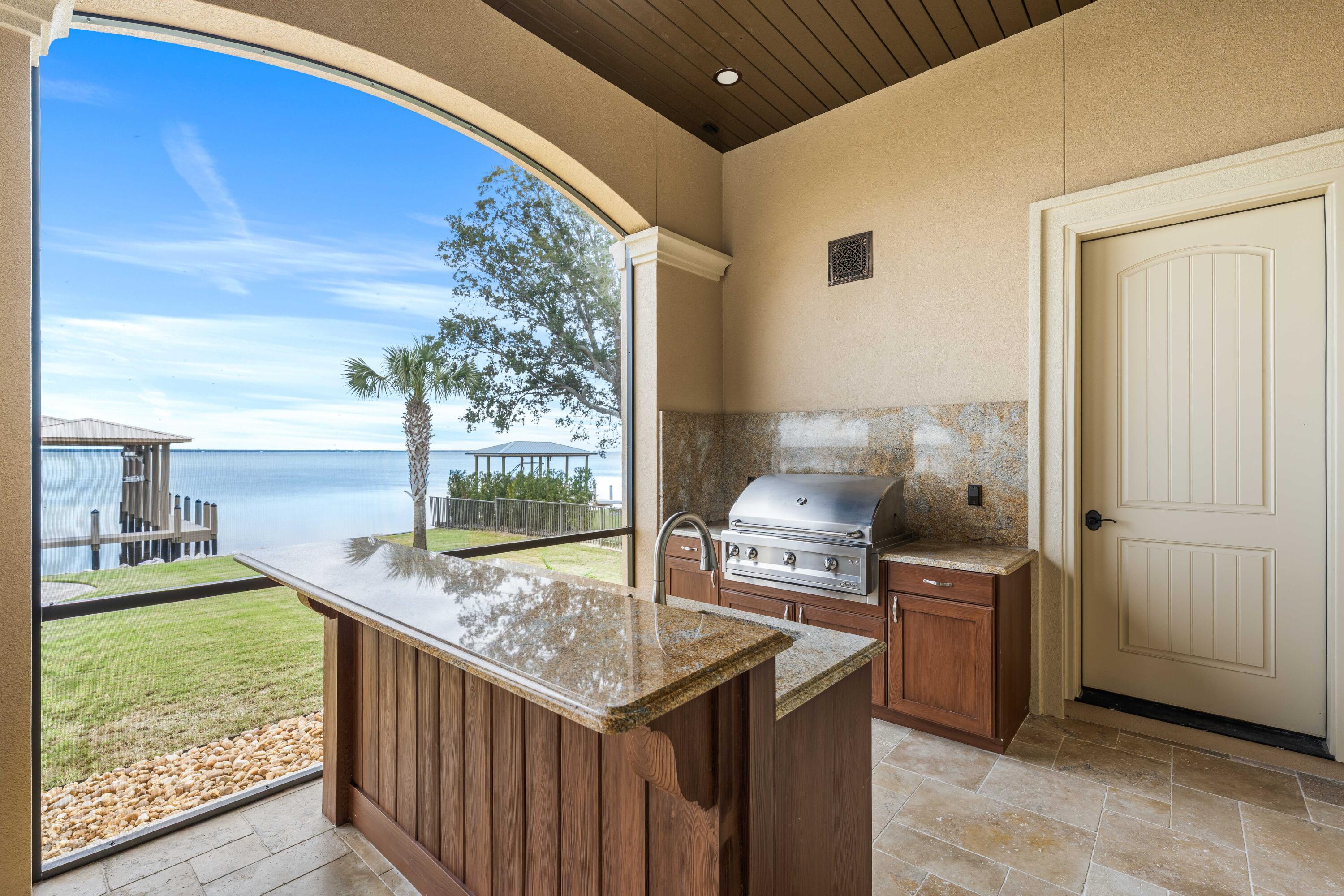 REGATTA BAY - Residential
