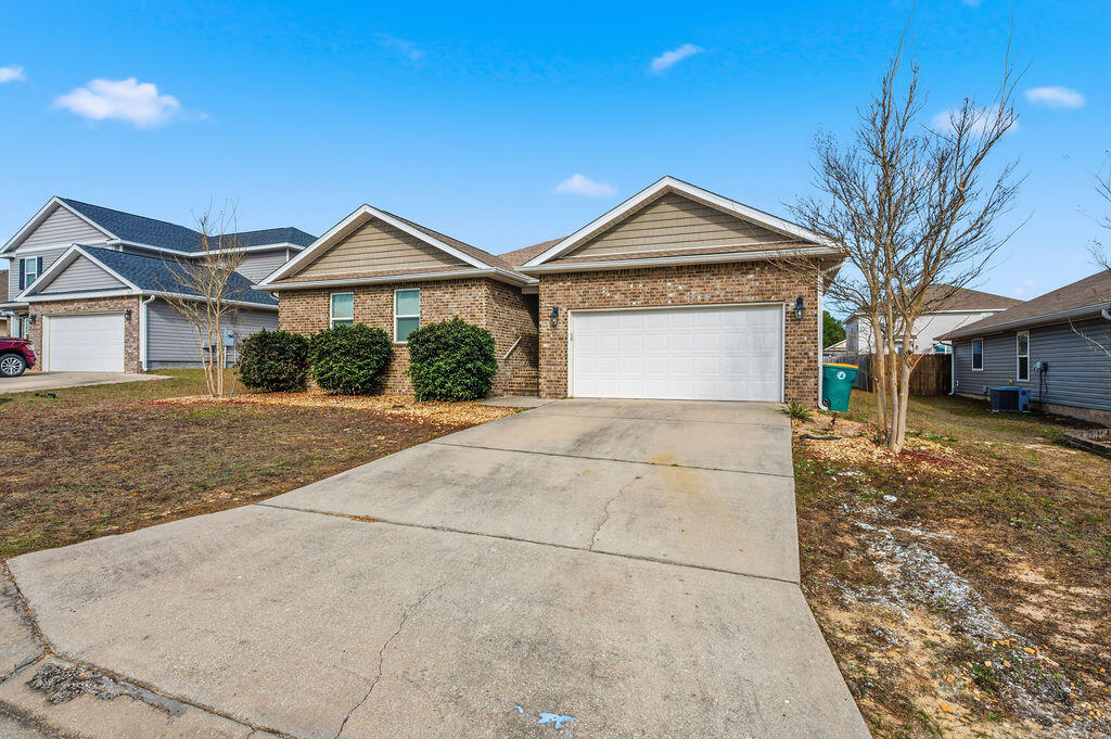 PARTRIDGE HILLS - Residential