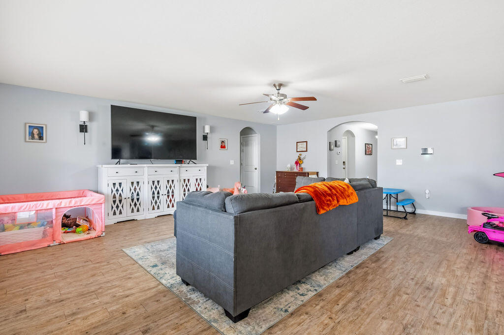PARTRIDGE HILLS - Residential