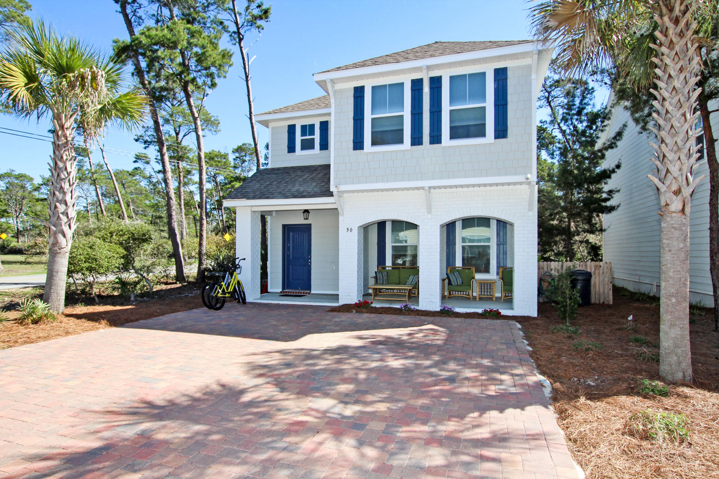 PINEWOOD PRESERVE - Residential