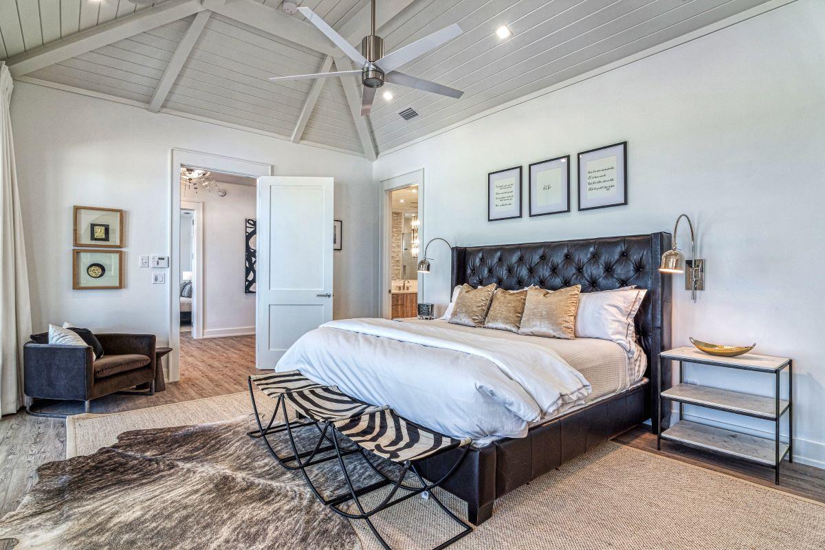 CARILLON BEACH - Residential