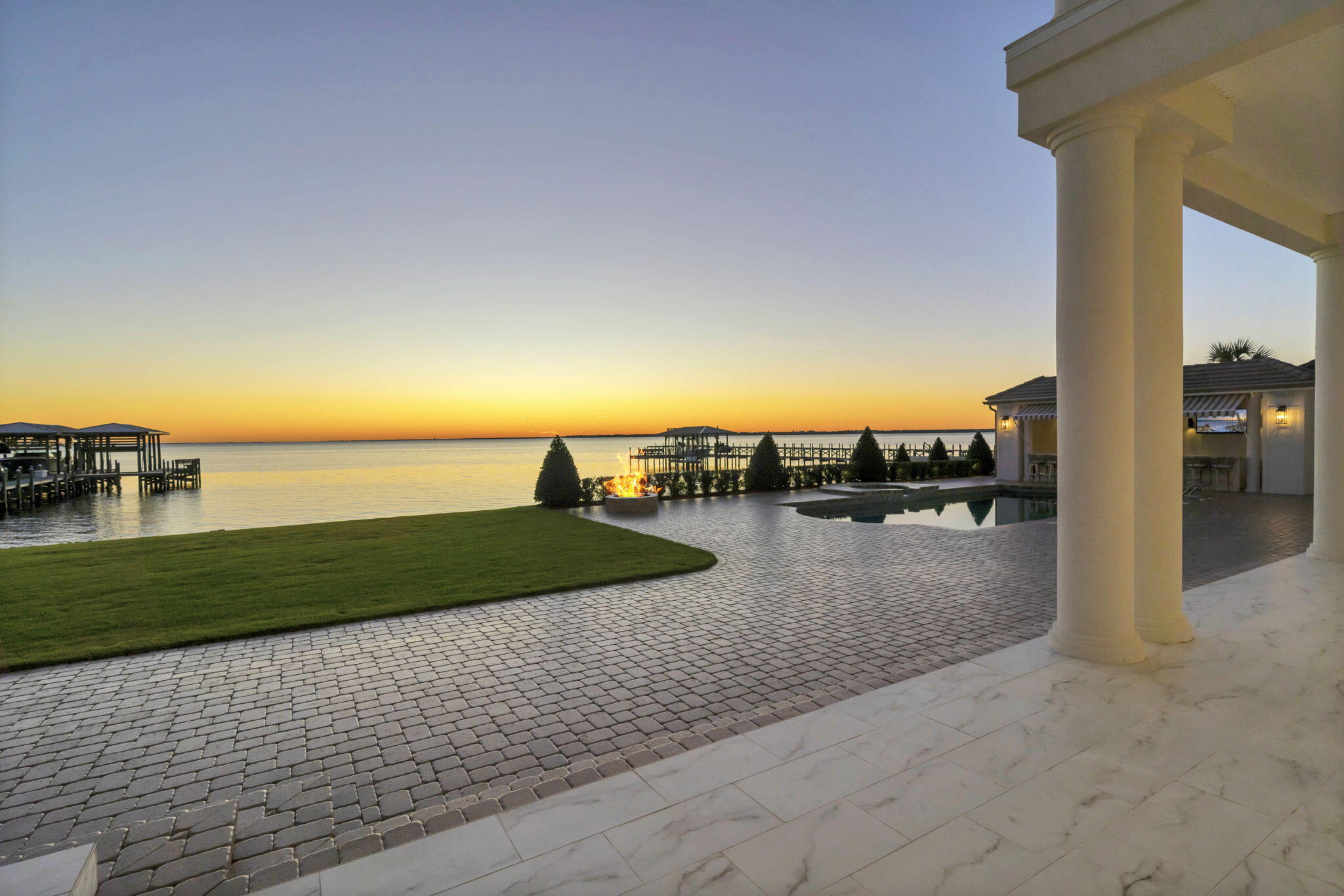 SUNSET BEACH ESTATES AT BLUEWATER BAY - Residential