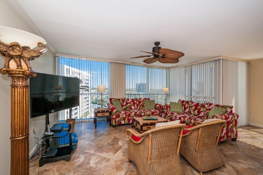 SHORELINE TOWERS 2 - Residential