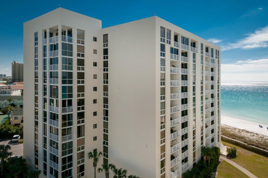 SHORELINE TOWERS 2 - Residential