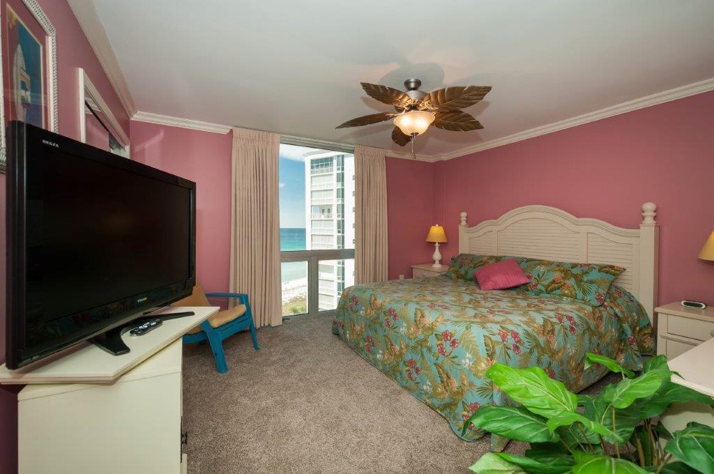 SHORELINE TOWERS 2 - Residential