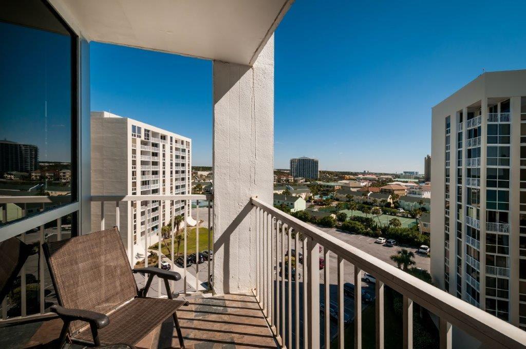 SHORELINE TOWERS 2 - Residential