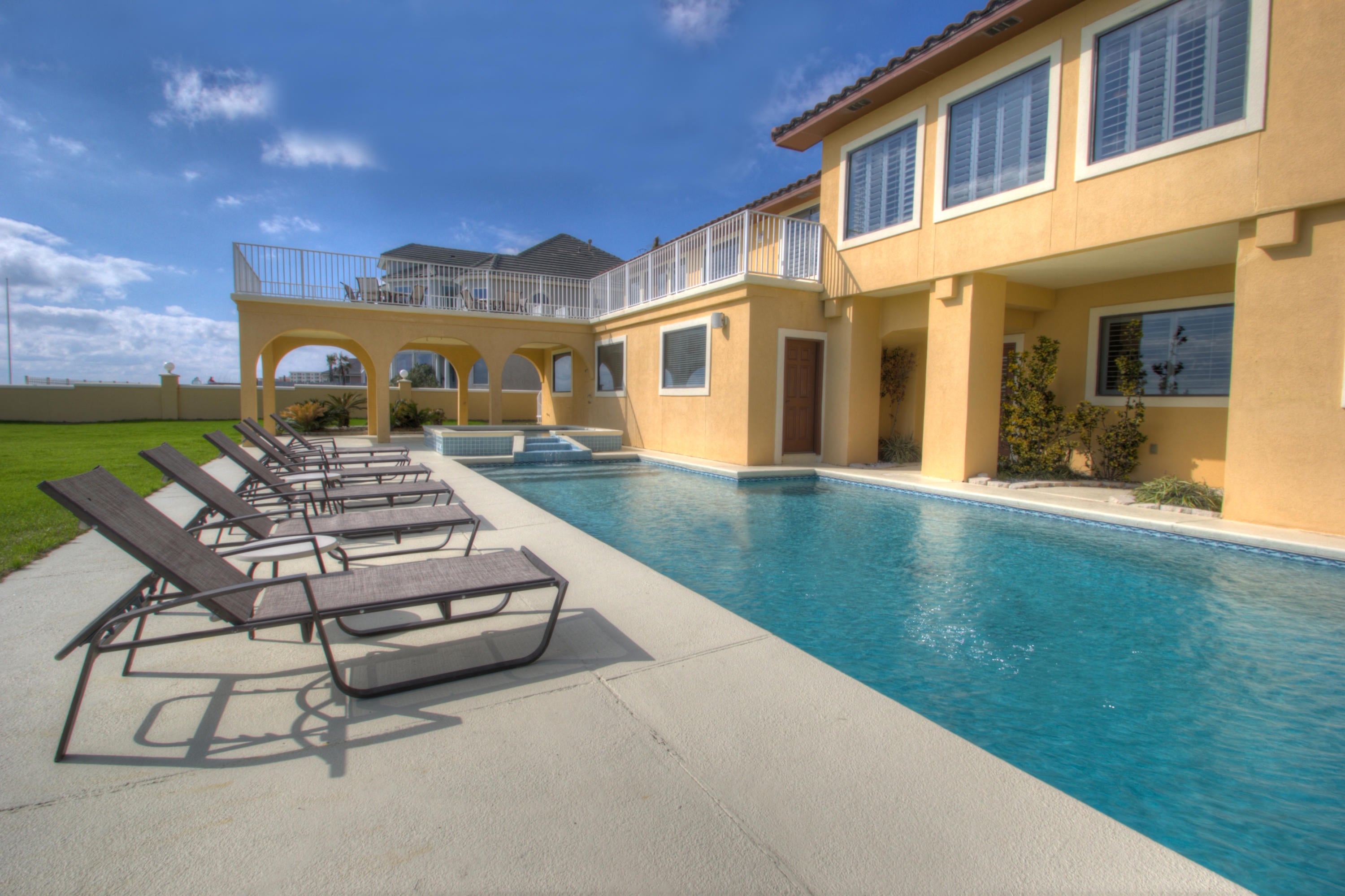 Holiday Isle - Residential