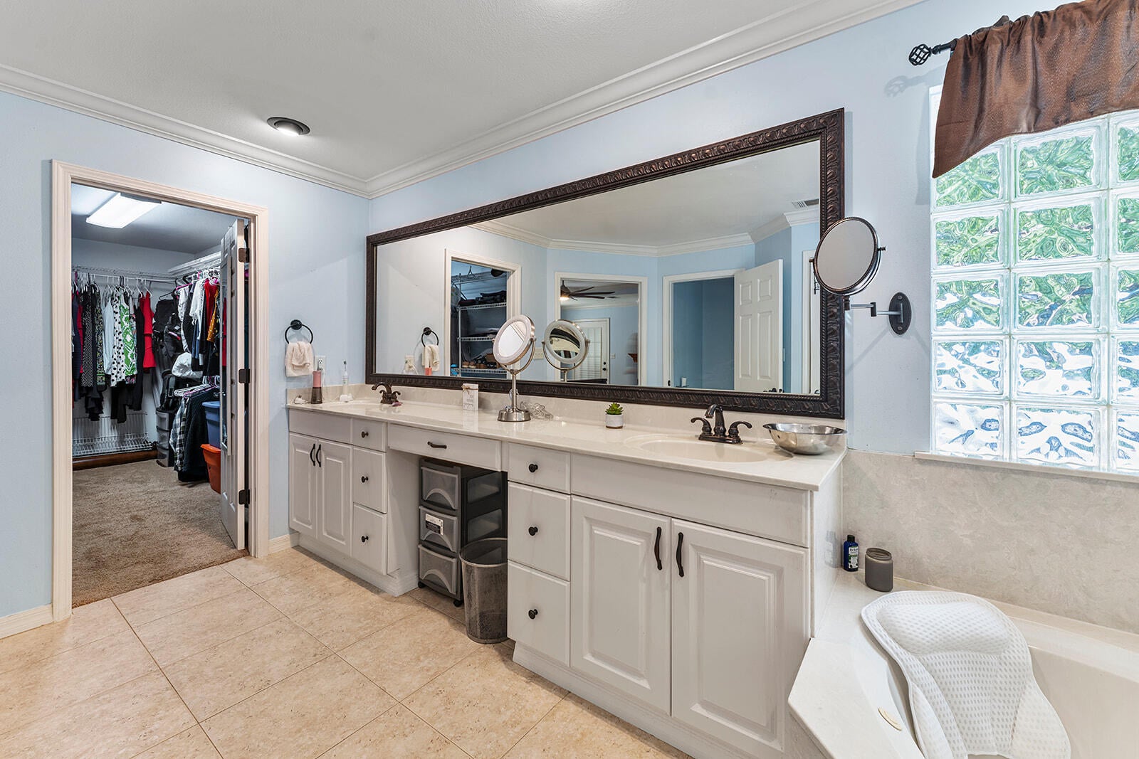 ROYAL OAKS S/D - Residential
