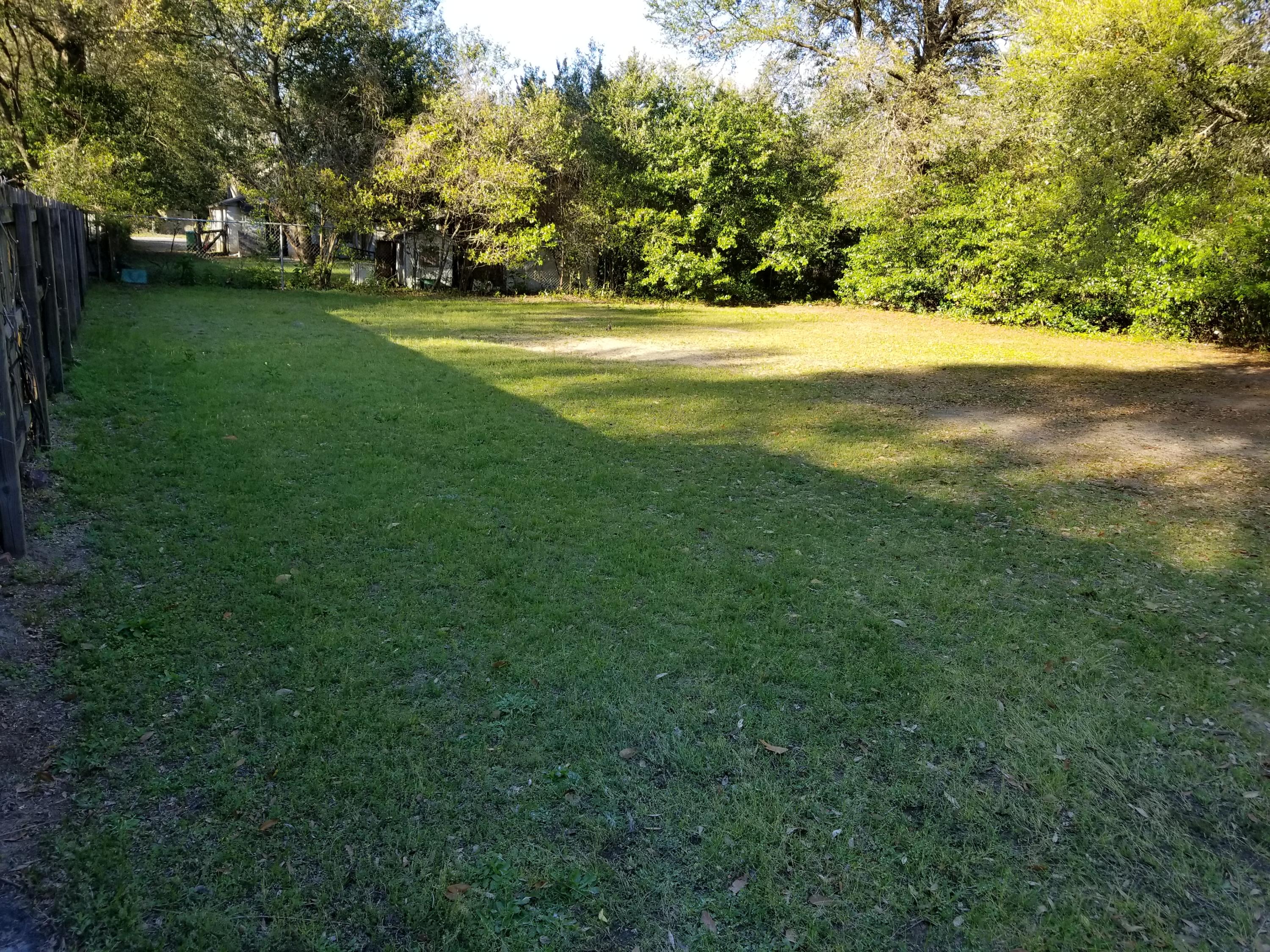 MORRIS ADDN TO CRESTVIEW - Residential
