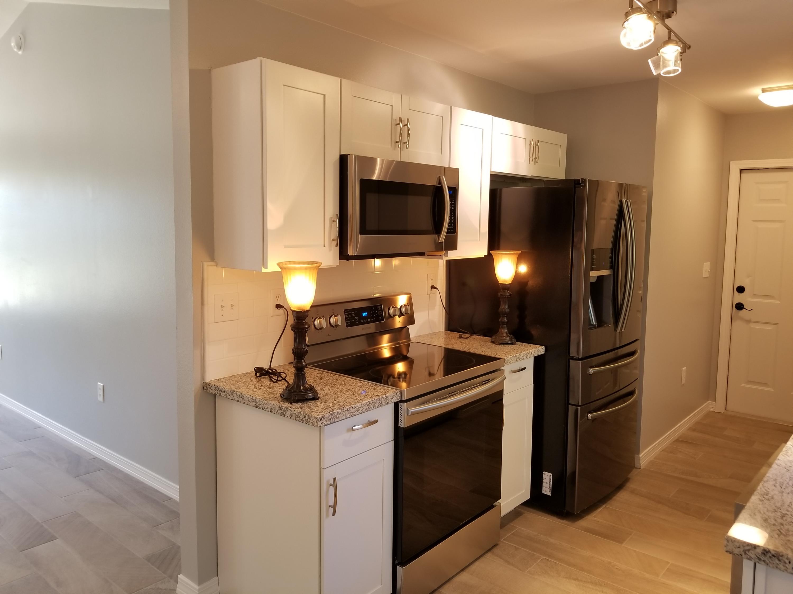 MORRIS ADDN TO CRESTVIEW - Residential