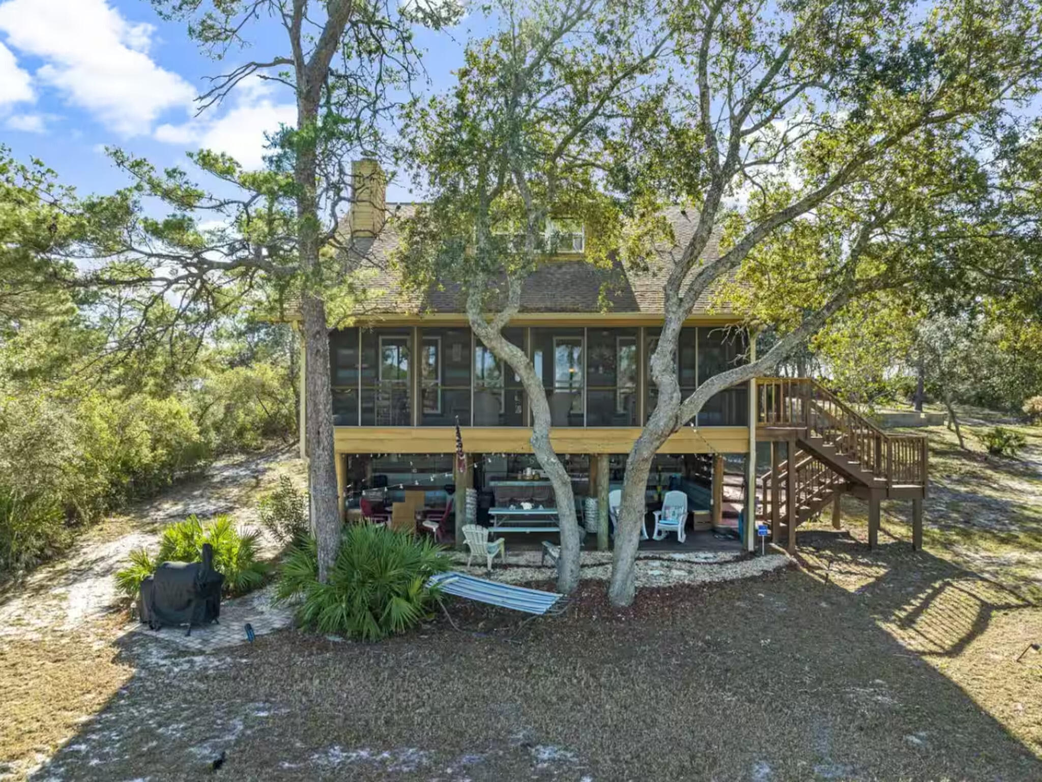 NO RECORDED SUBDIVISION - Residential