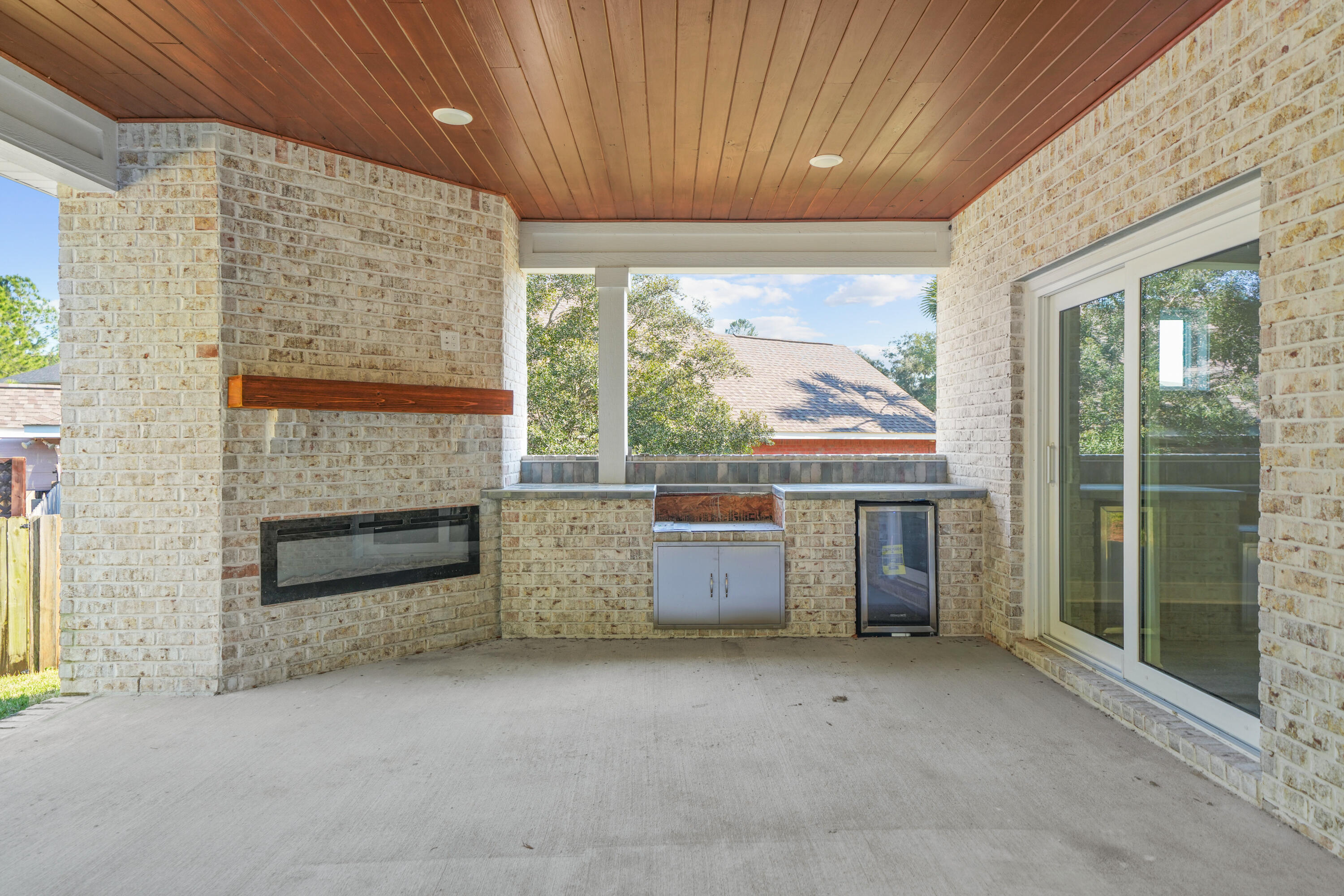 HIDDEN CREEK AT HOLLEY BY THE SEA - Residential