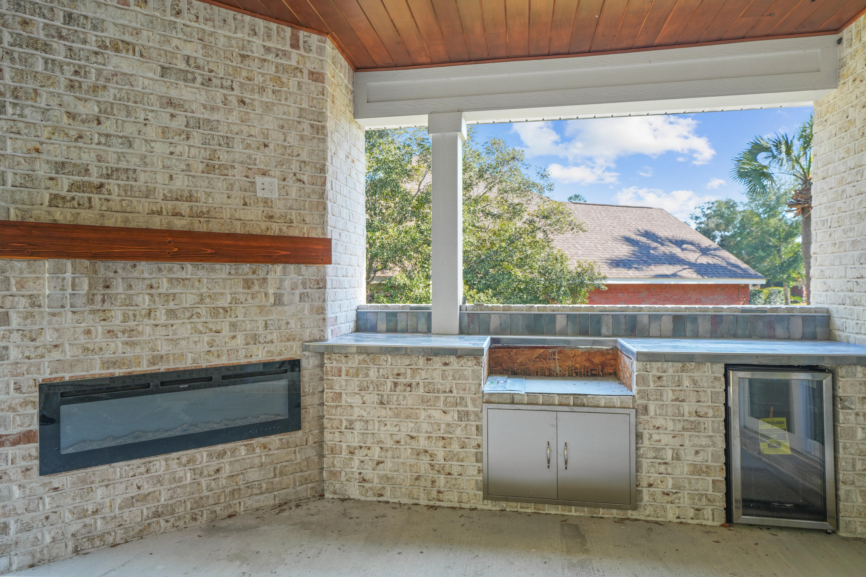HIDDEN CREEK AT HOLLEY BY THE SEA - Residential