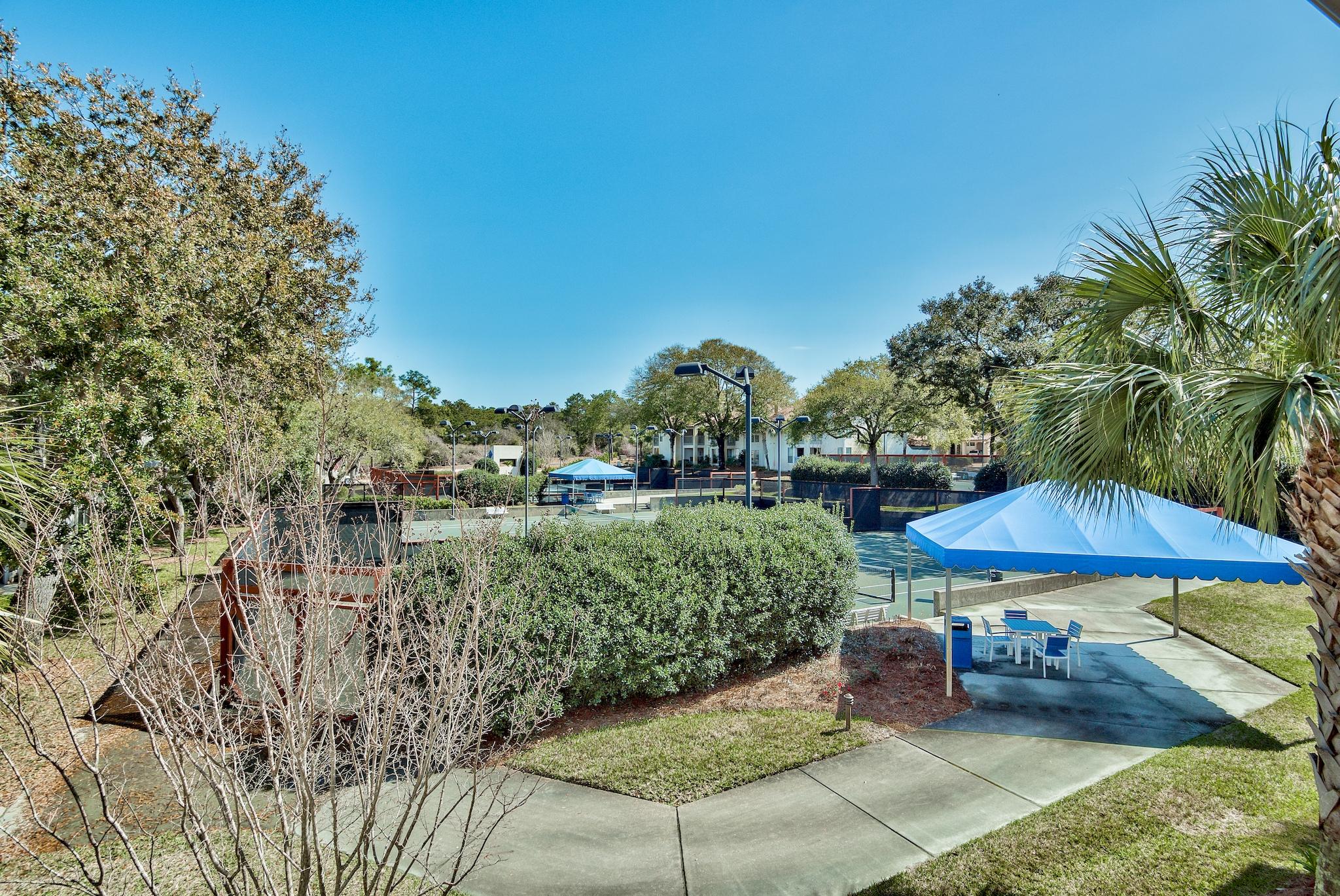 TOPS'L TENNIS VILLAGE - Residential