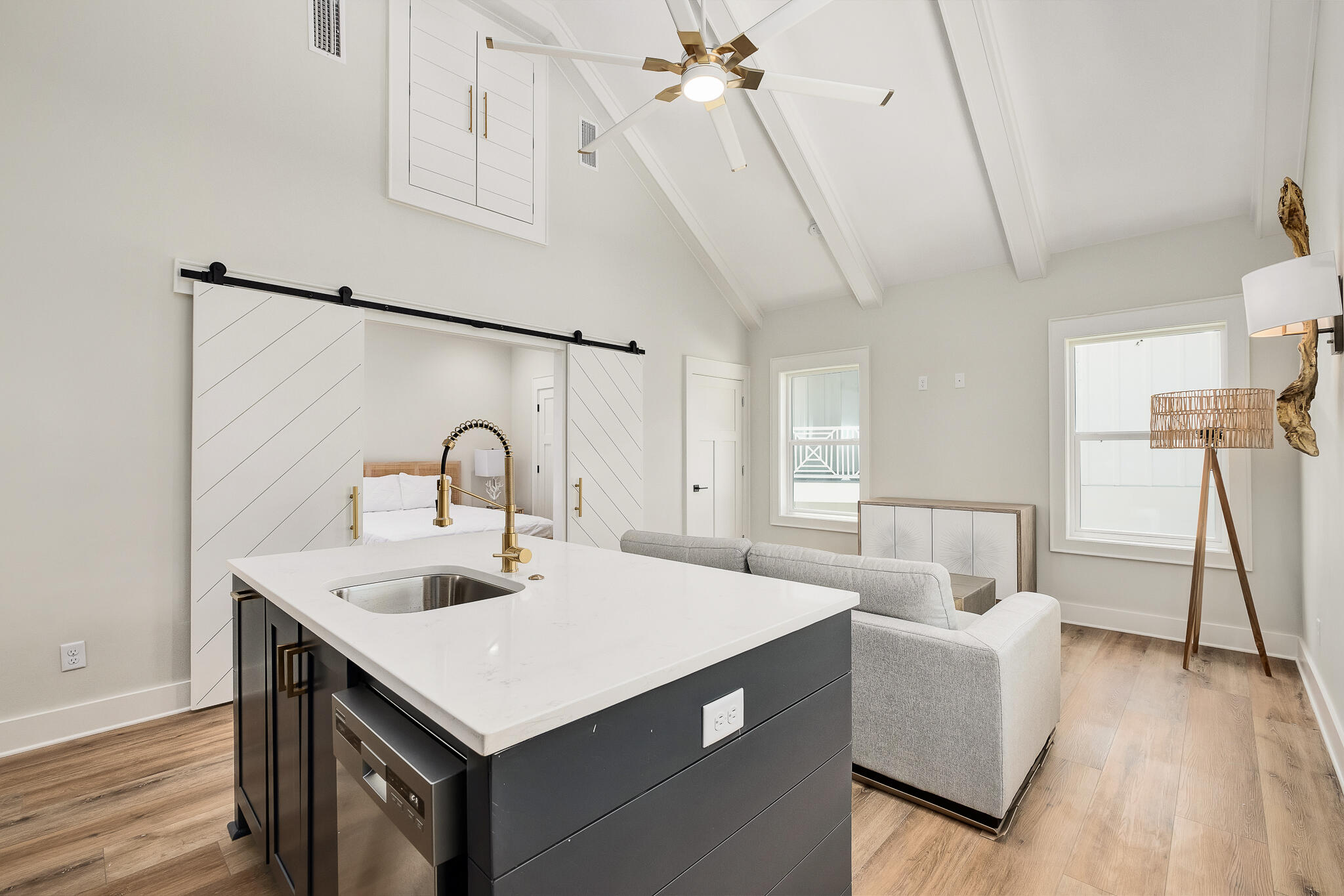 RIVER BREEZE - Residential