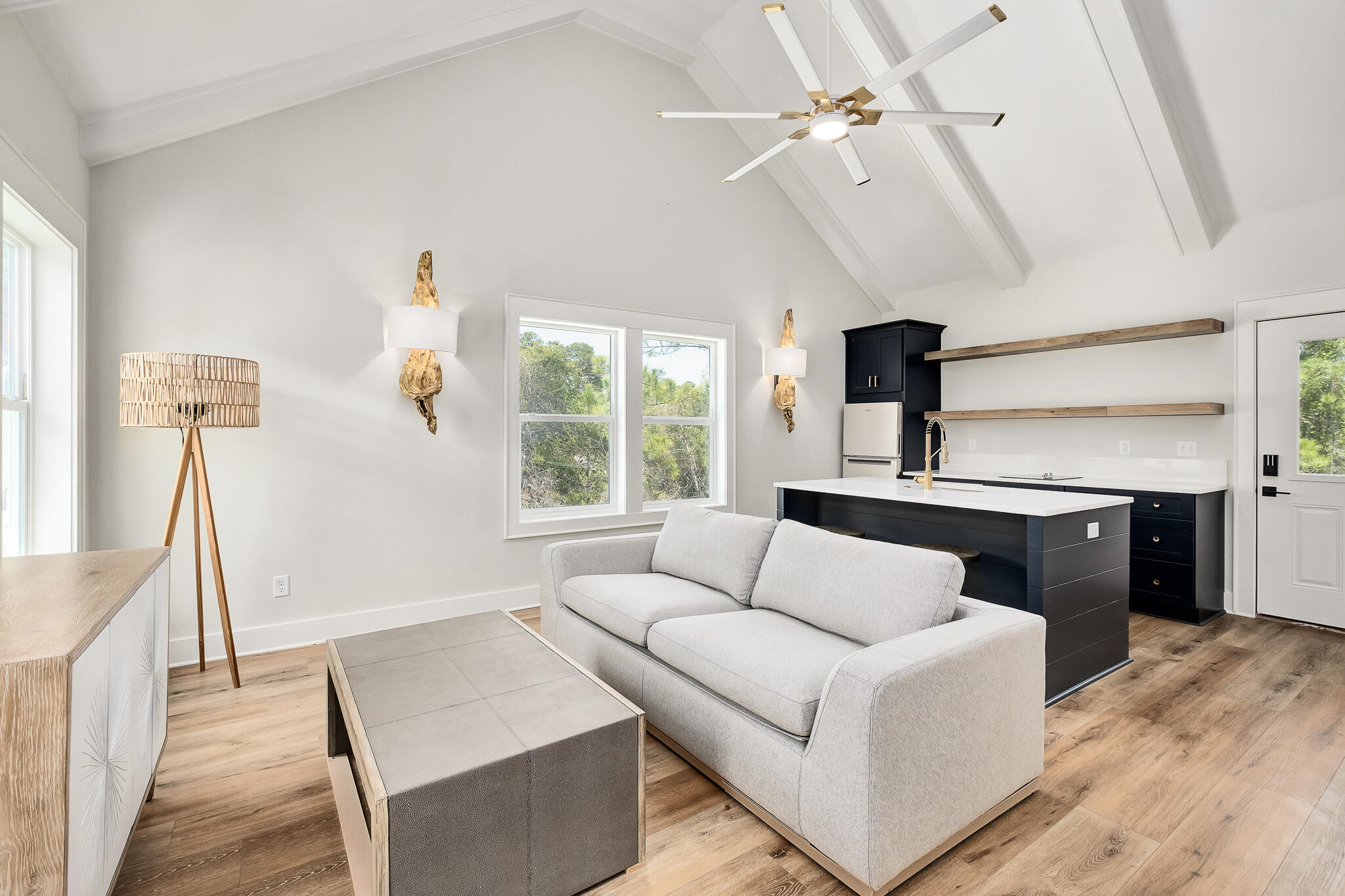 RIVER BREEZE - Residential