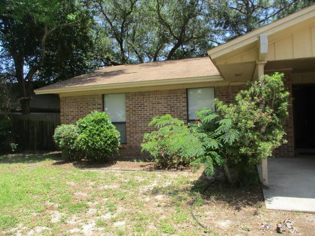 PORT DIXIE - Residential Lease