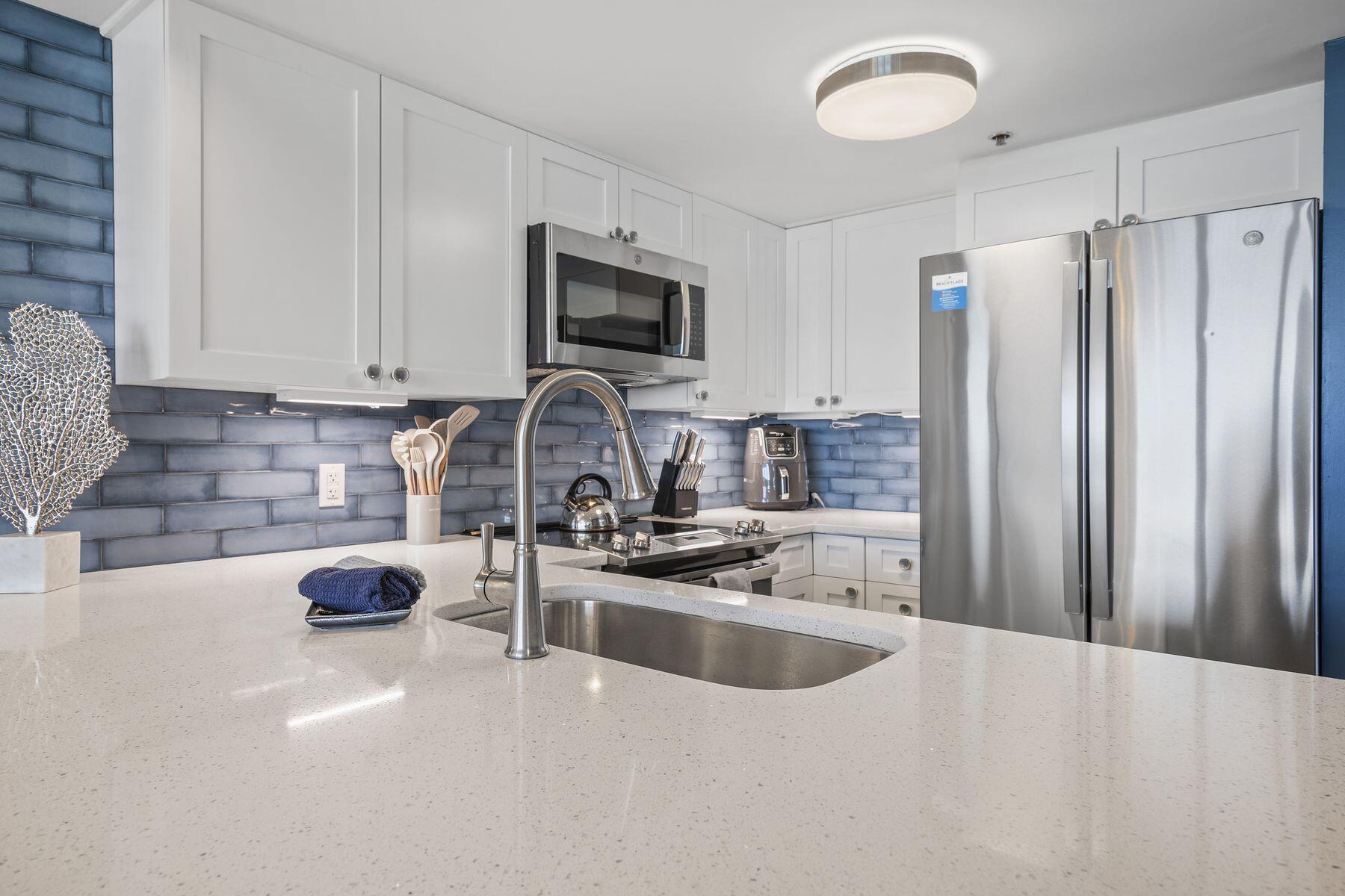 ONE SEAGROVE PLACE CONDO - Residential