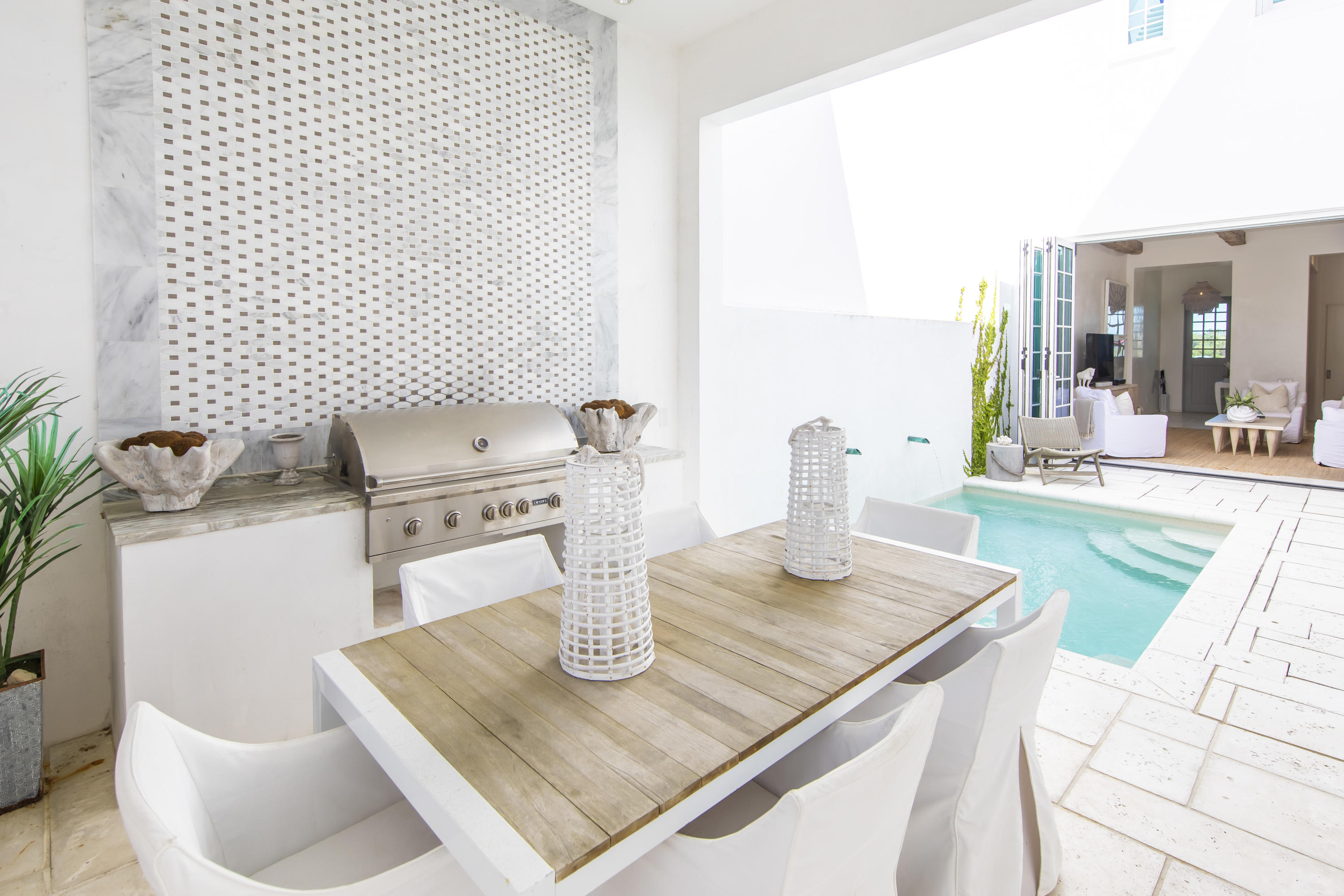 ALYS BEACH - Residential