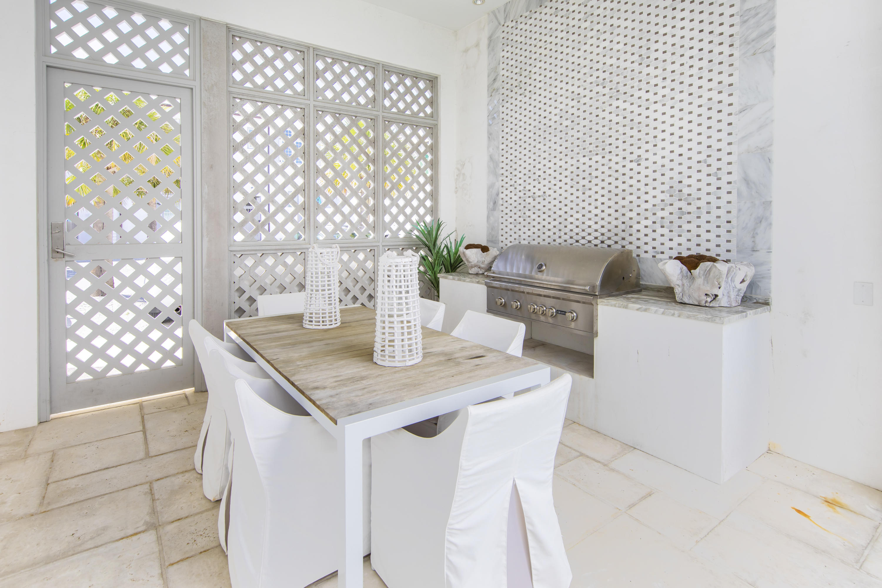 ALYS BEACH - Residential