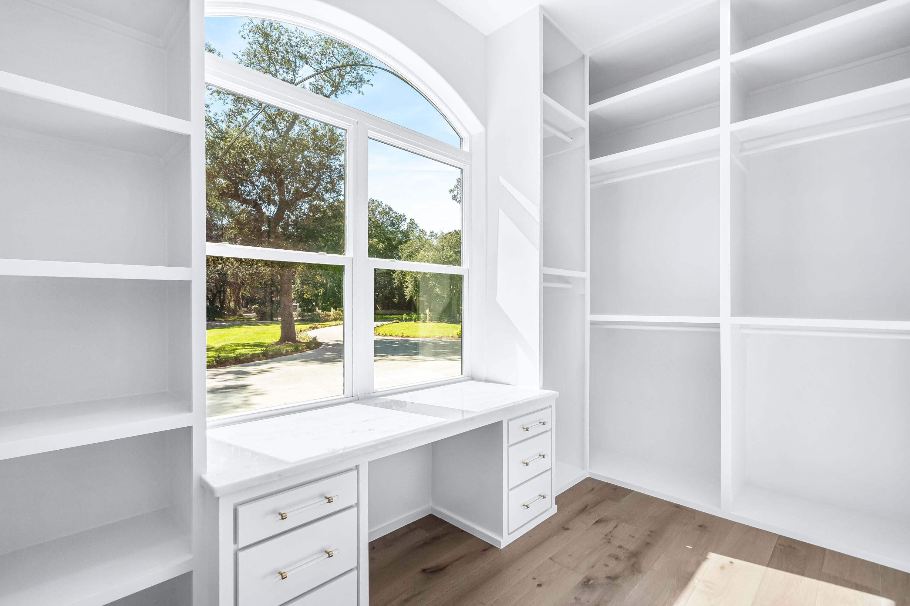 BOTANY BAYOU - Residential