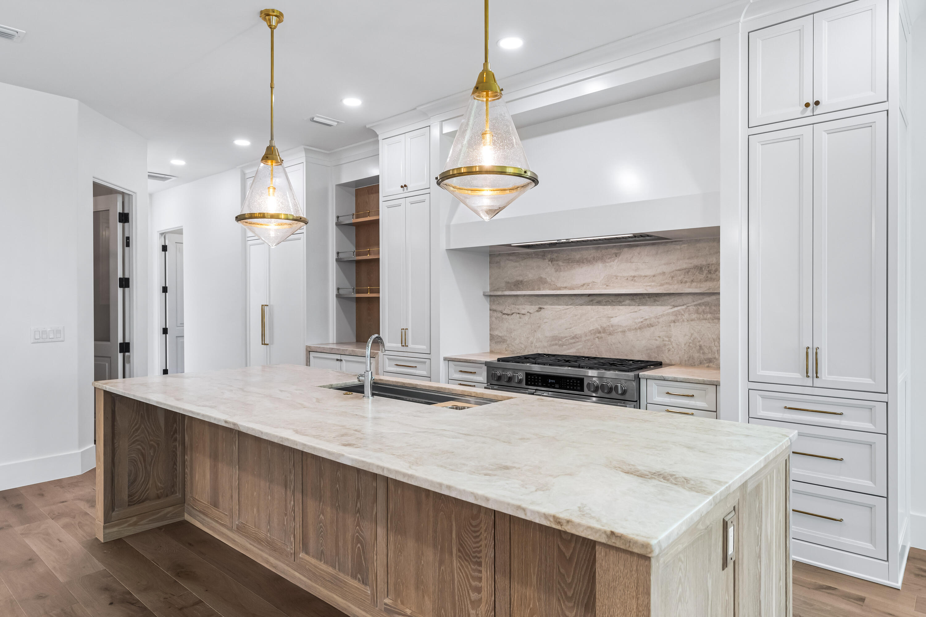 BOTANY BAYOU - Residential