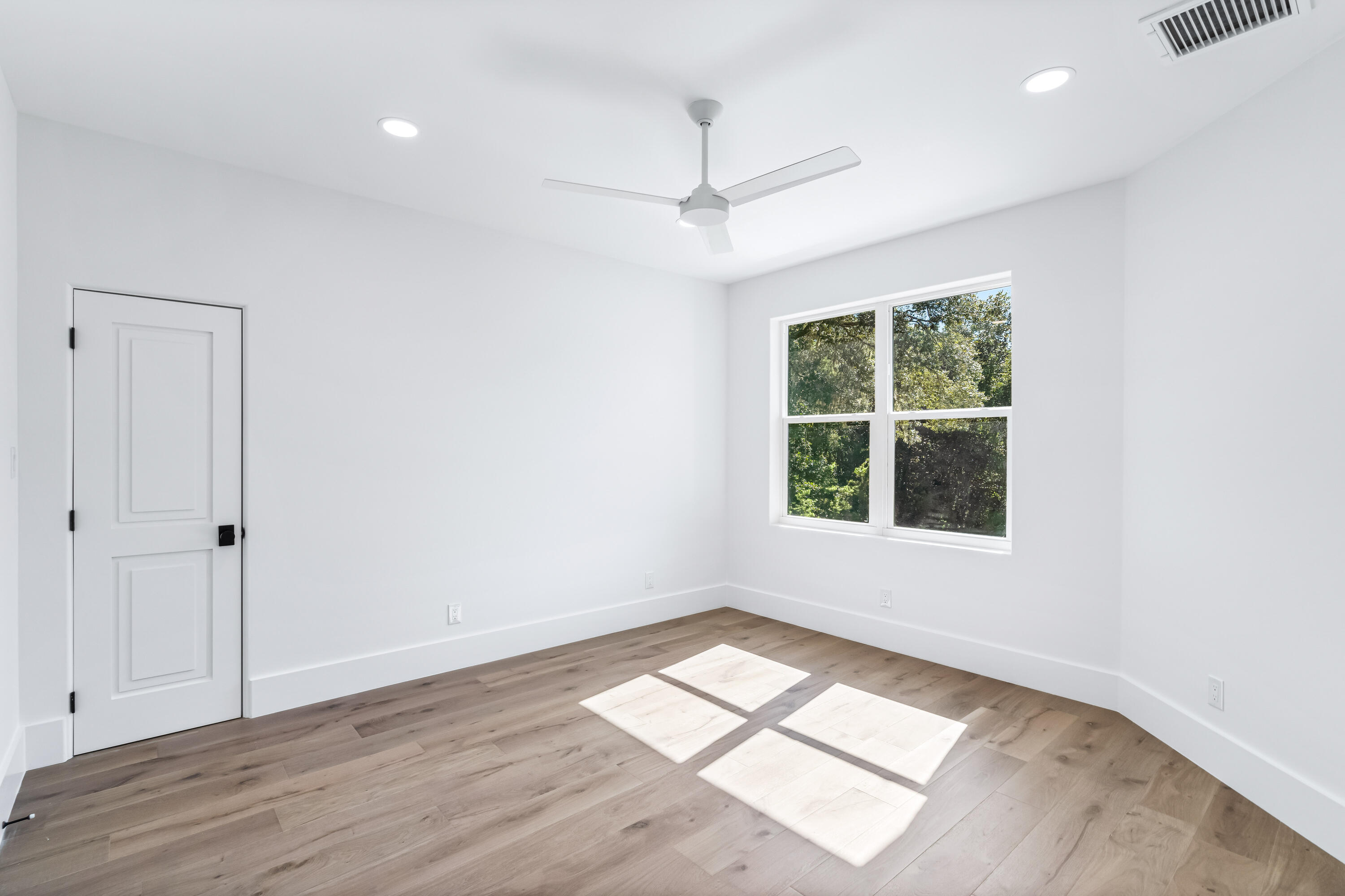 BOTANY BAYOU - Residential