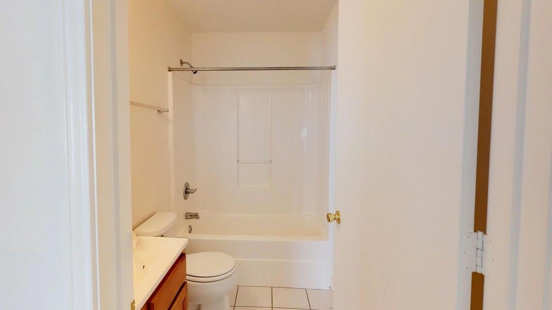 SILVERWOOD - Residential Lease