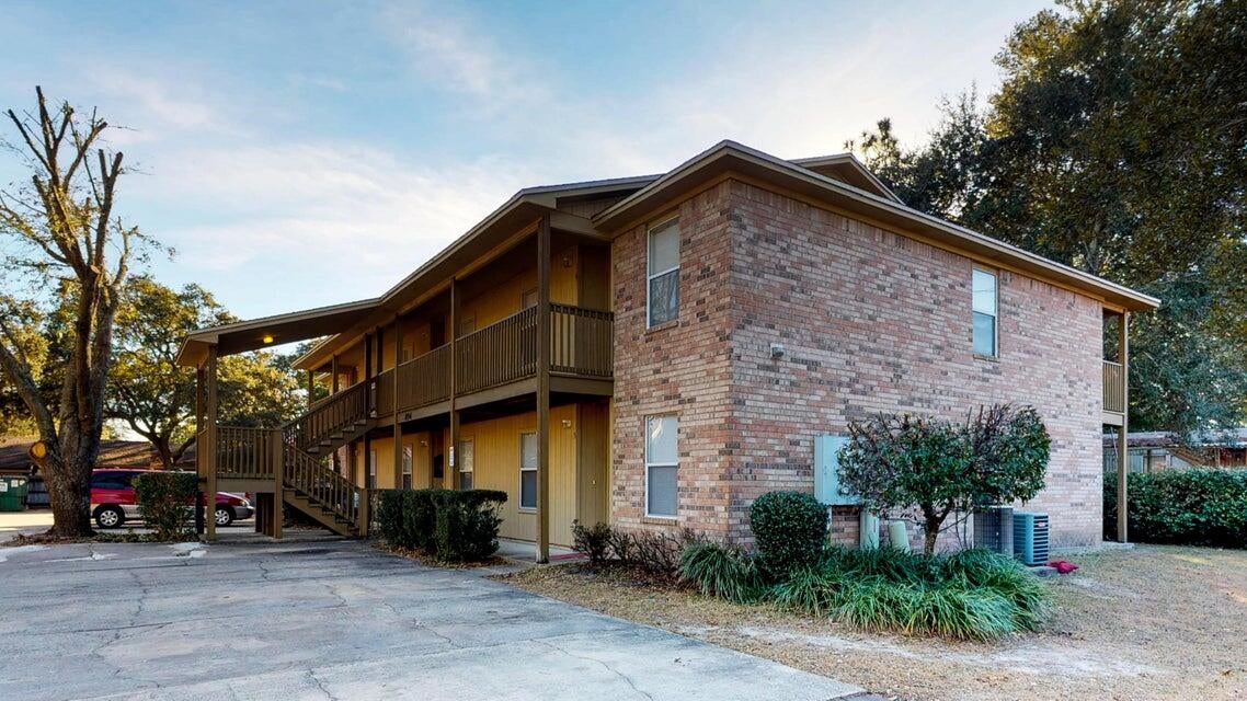 SILVERWOOD - Residential Lease