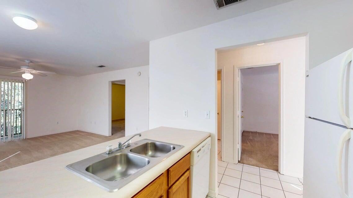 SILVERWOOD - Residential Lease