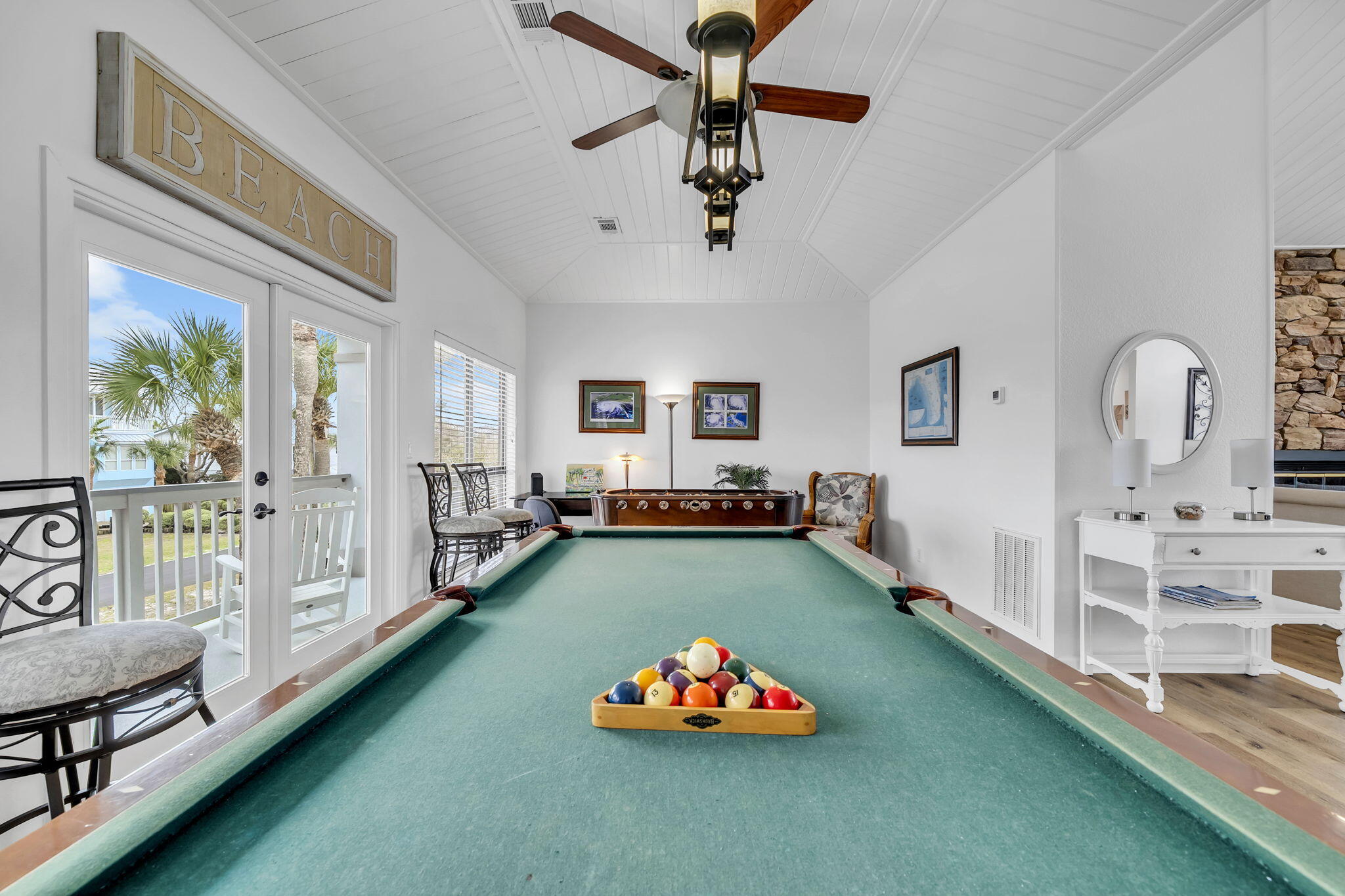 HOLIDAY ISLE - Residential