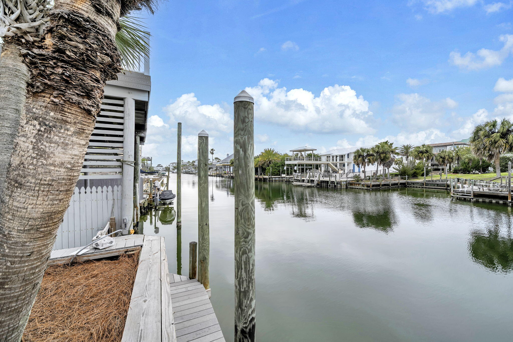 HOLIDAY ISLE - Residential