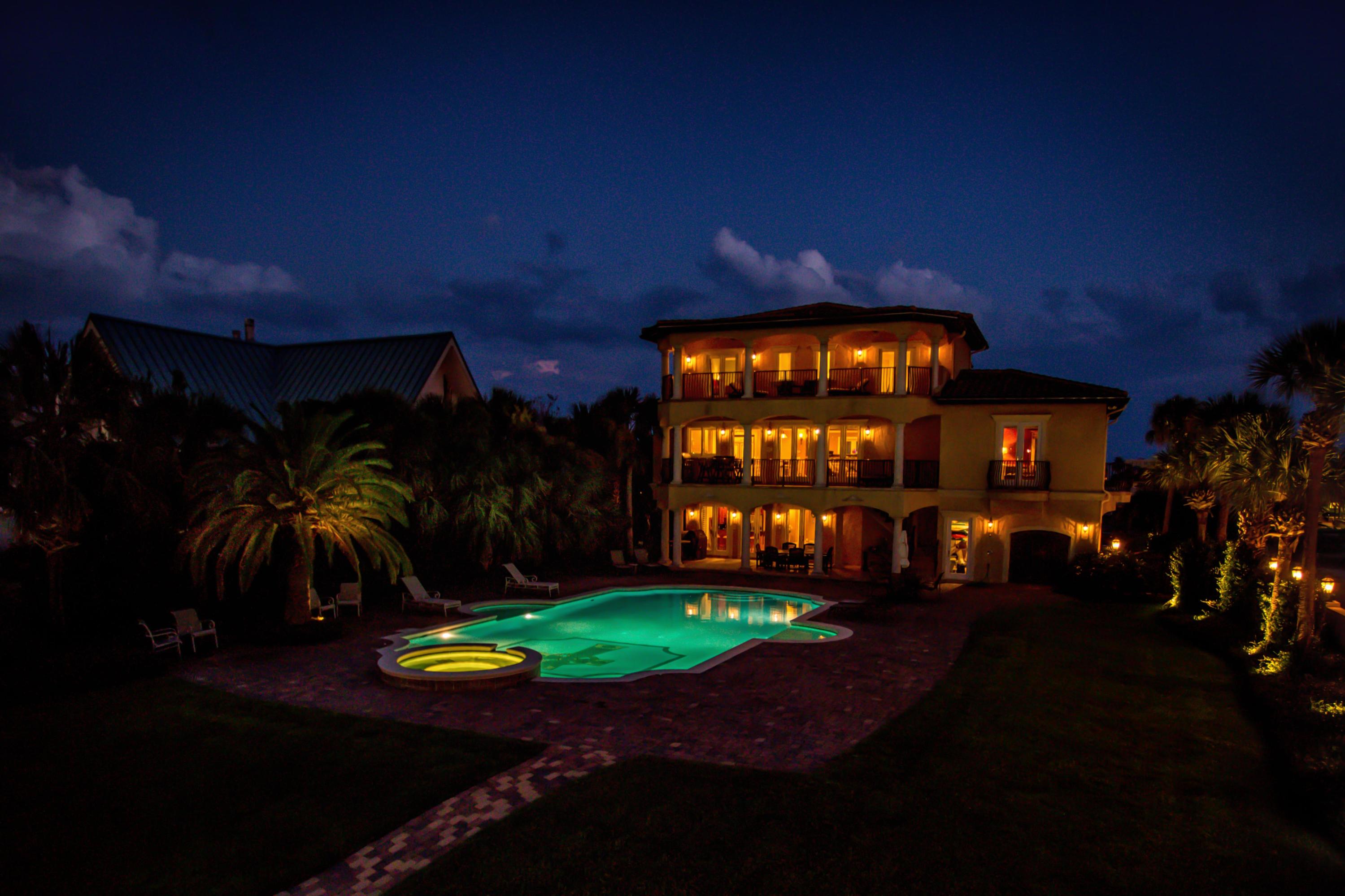 HOLIDAY ISLE - Residential