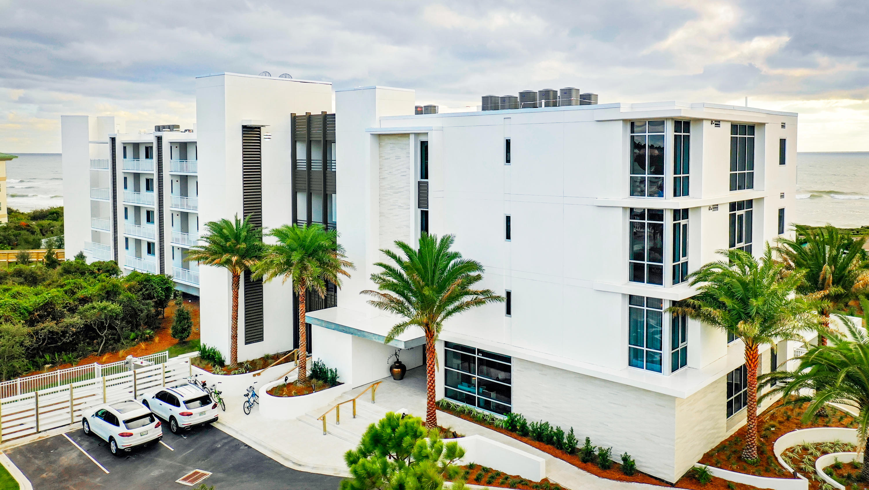 Located on the western end of Thirty-One, Residence 202 offers convenient access to amenities including the summer kitchen, fire pit, & pool. The master suite & 305 sqft terrace have direct views of the pool & the gulf beyond. The great room is a perfect spot for entertaining family & friends, or just relaxing. All 3 bedrooms include space for a seating area, and the study provides a flexible space suited to a variety of uses.
Thirty One is a destination for owners who seek the pinnacle in design, comfort & beachfront living. The 3.92 acre property boasts over 335' of beach frontage. Amenities include underground parking with storage, private elevators, resort style pool, golf carts, luxuriously appointed lobby & fitness room.
Note: Interior photos are taken in a similar residence.