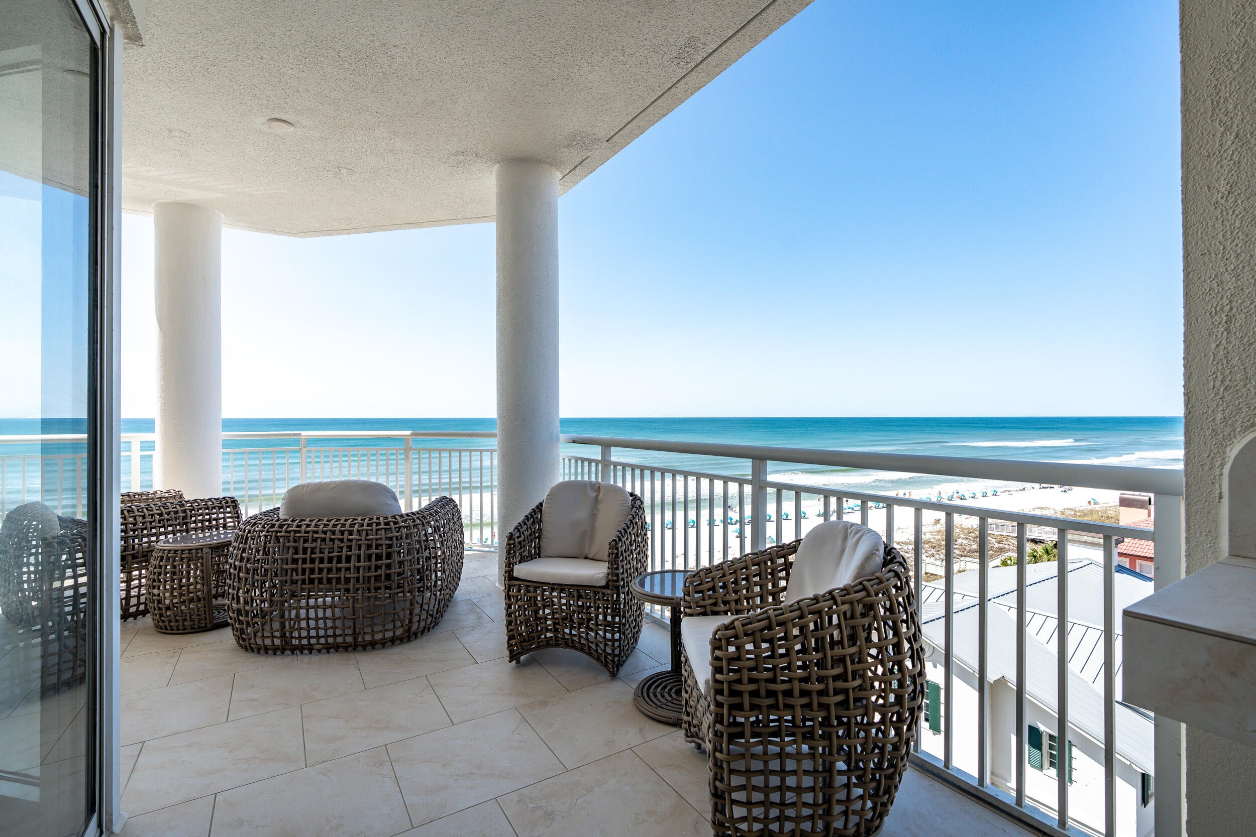 HIDDEN DUNES GRAND VILLAS - Residential
