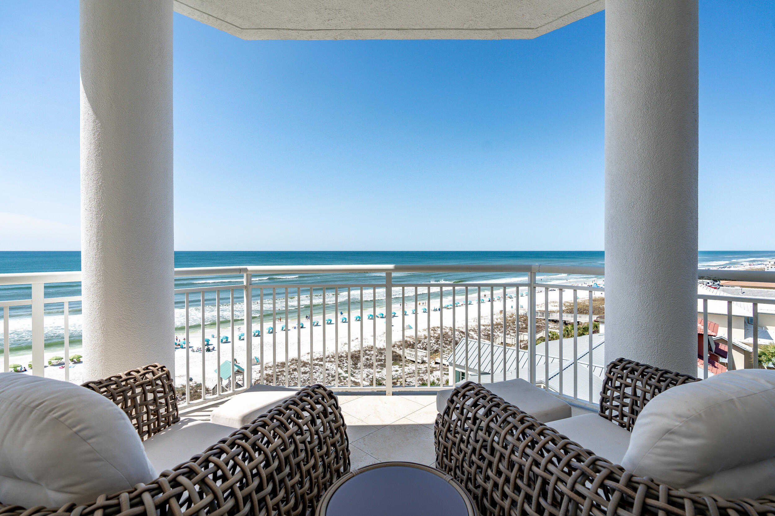 HIDDEN DUNES GRAND VILLAS - Residential