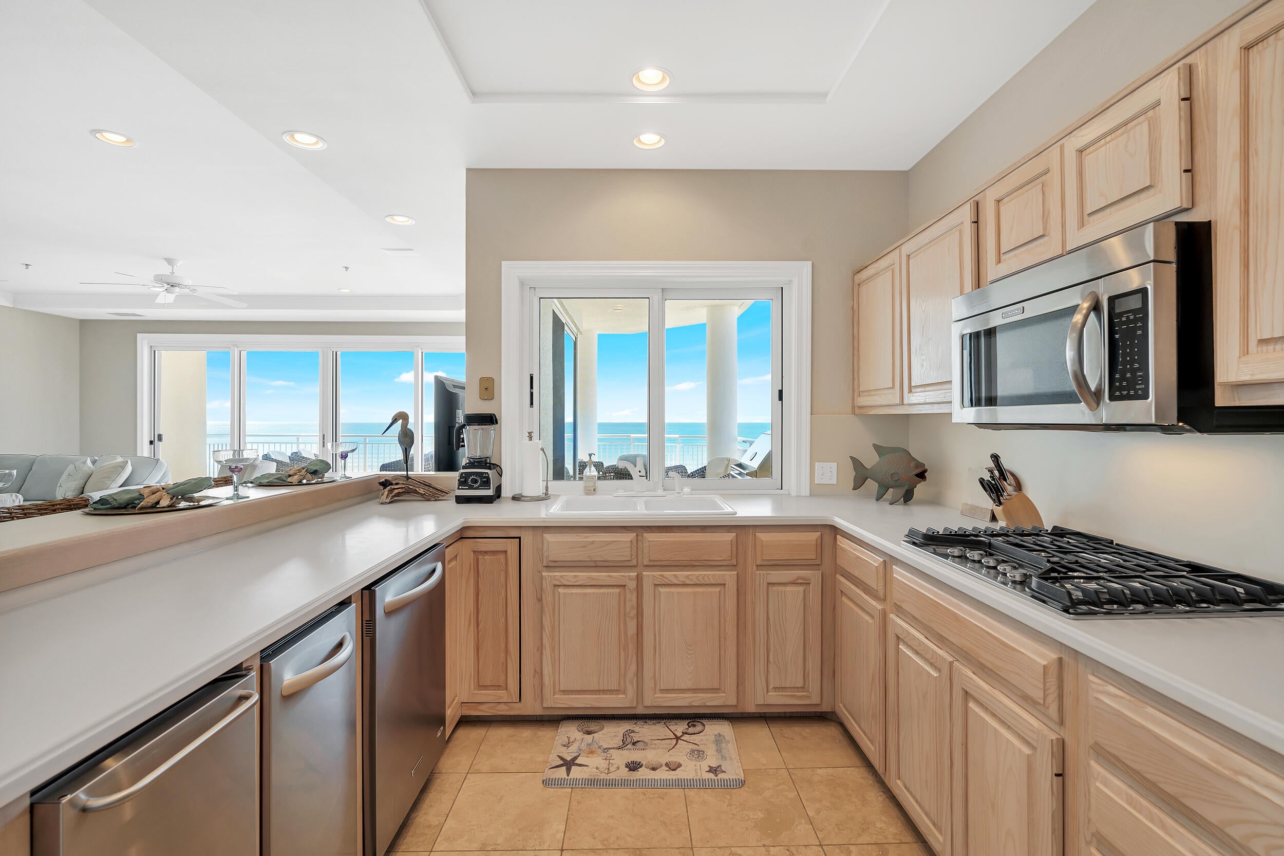 HIDDEN DUNES GRAND VILLAS - Residential