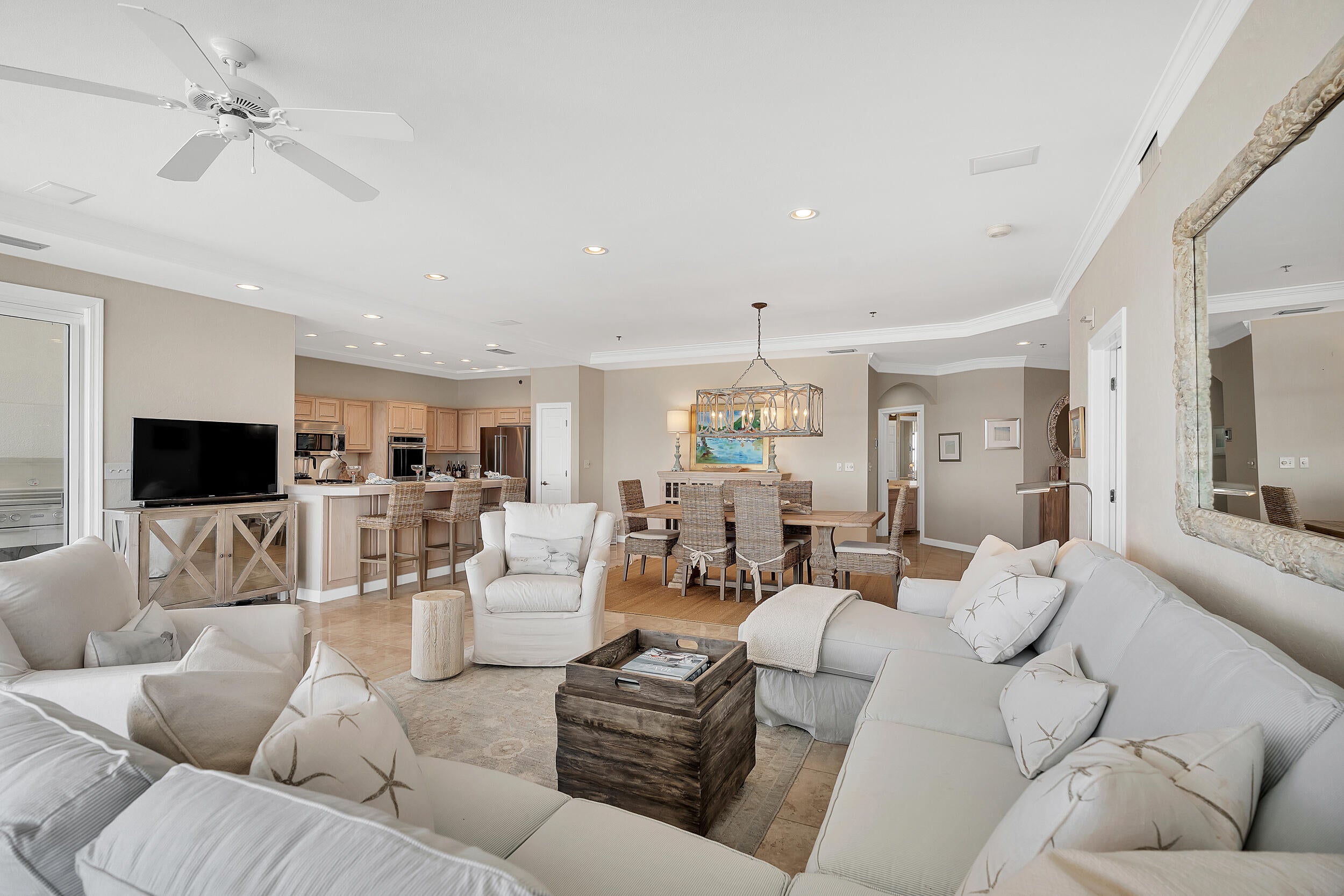 HIDDEN DUNES GRAND VILLAS - Residential