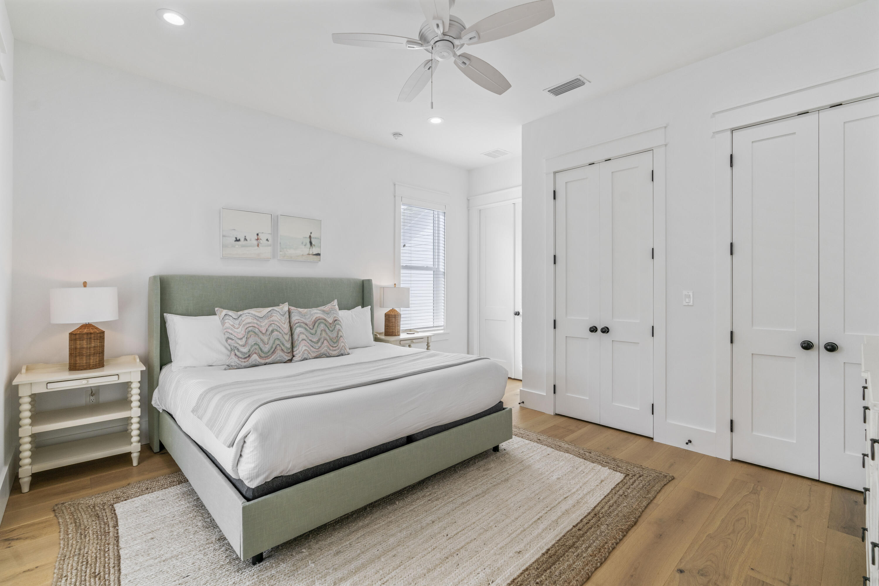 EASTERN LAKE S/D - Residential