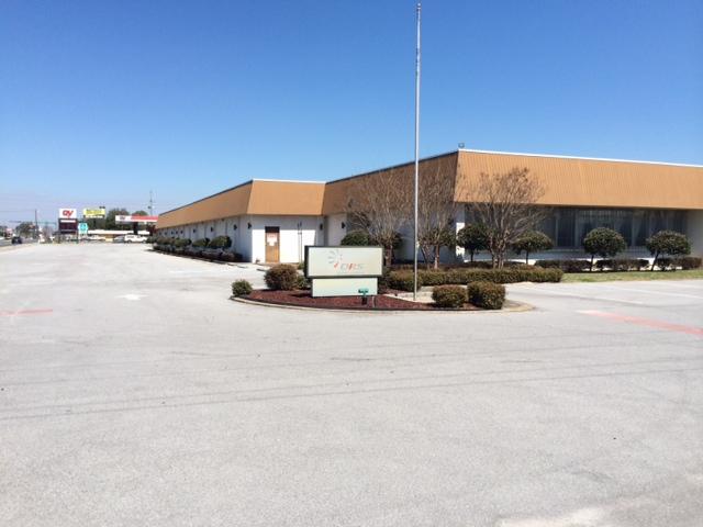 40,000 sqft office, retail or warehouse space.
