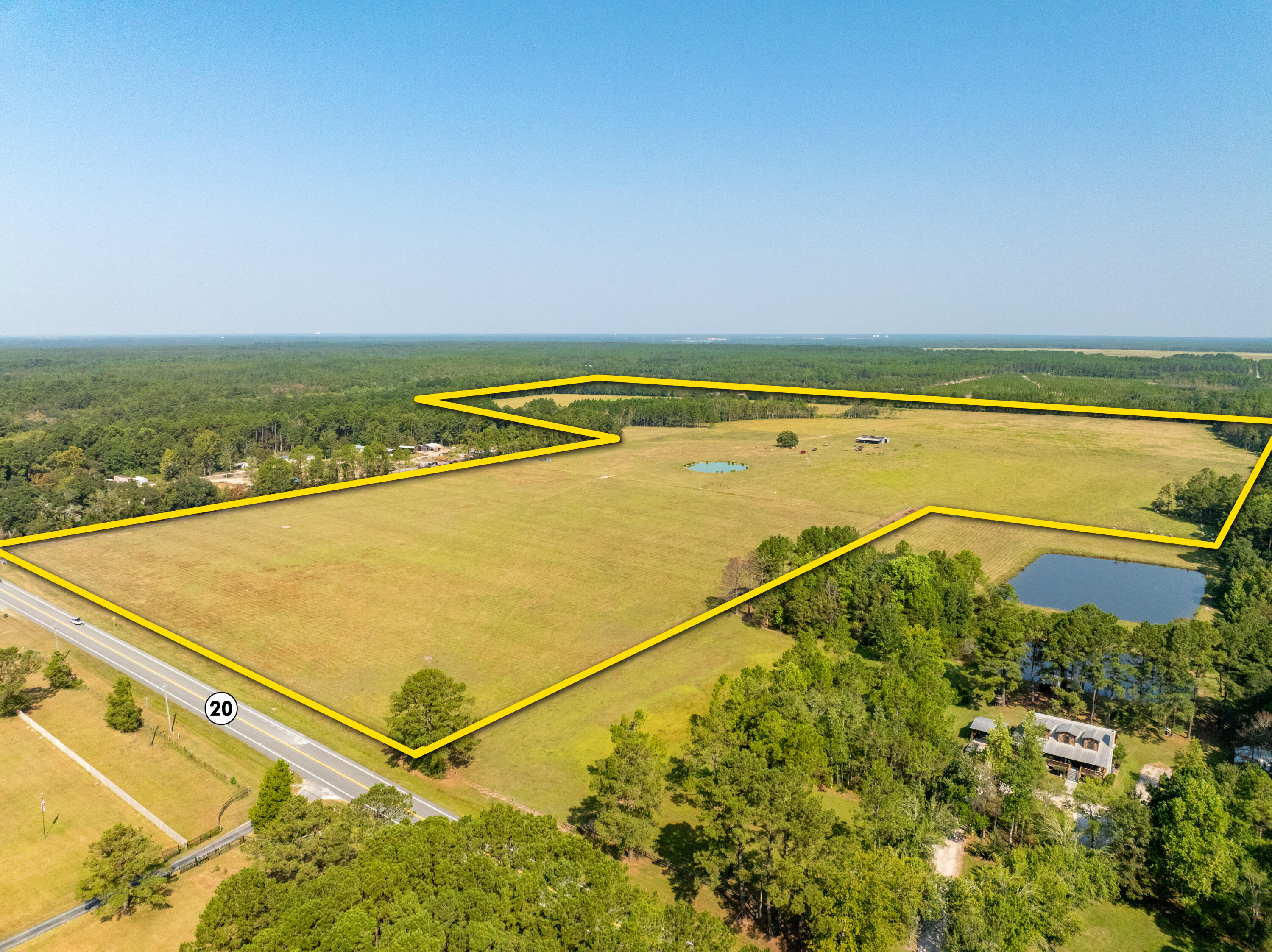 Extraordinary ±117 prime acres located in Walton County of Freeport, Florida containing ±840' of frontage along Highway 20! Zoned Large Scale Agriculture according to F.L.U.M.
Please inquire for further details.