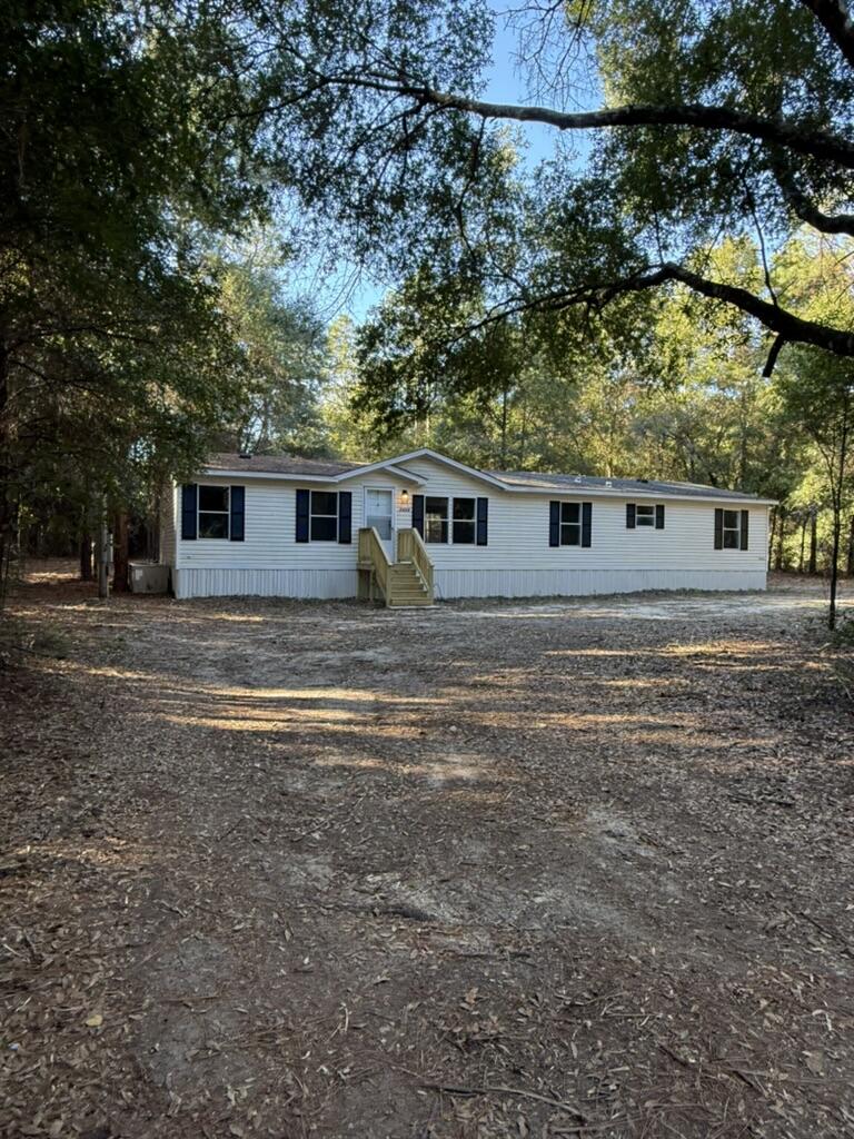 NO RECORDED SUBDIVISION - Residential