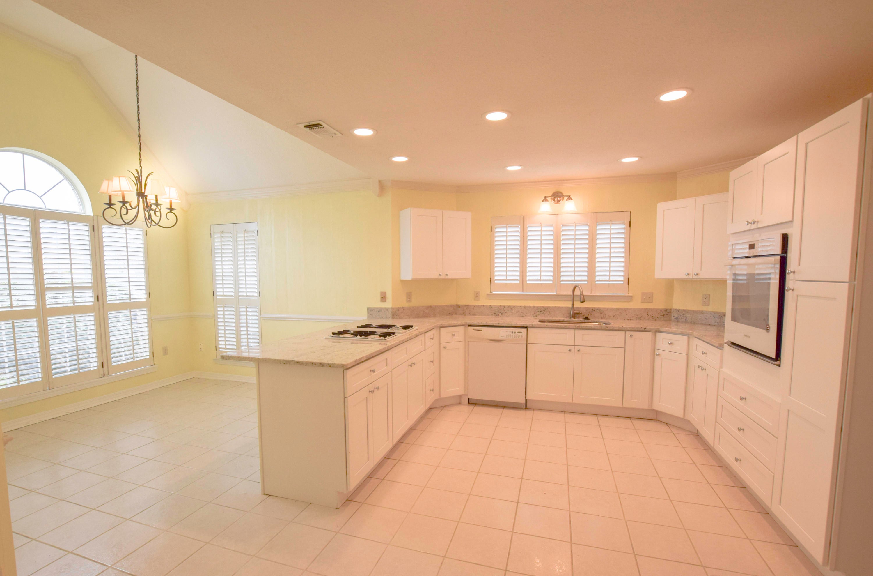 HARBOR BREEZE - Residential