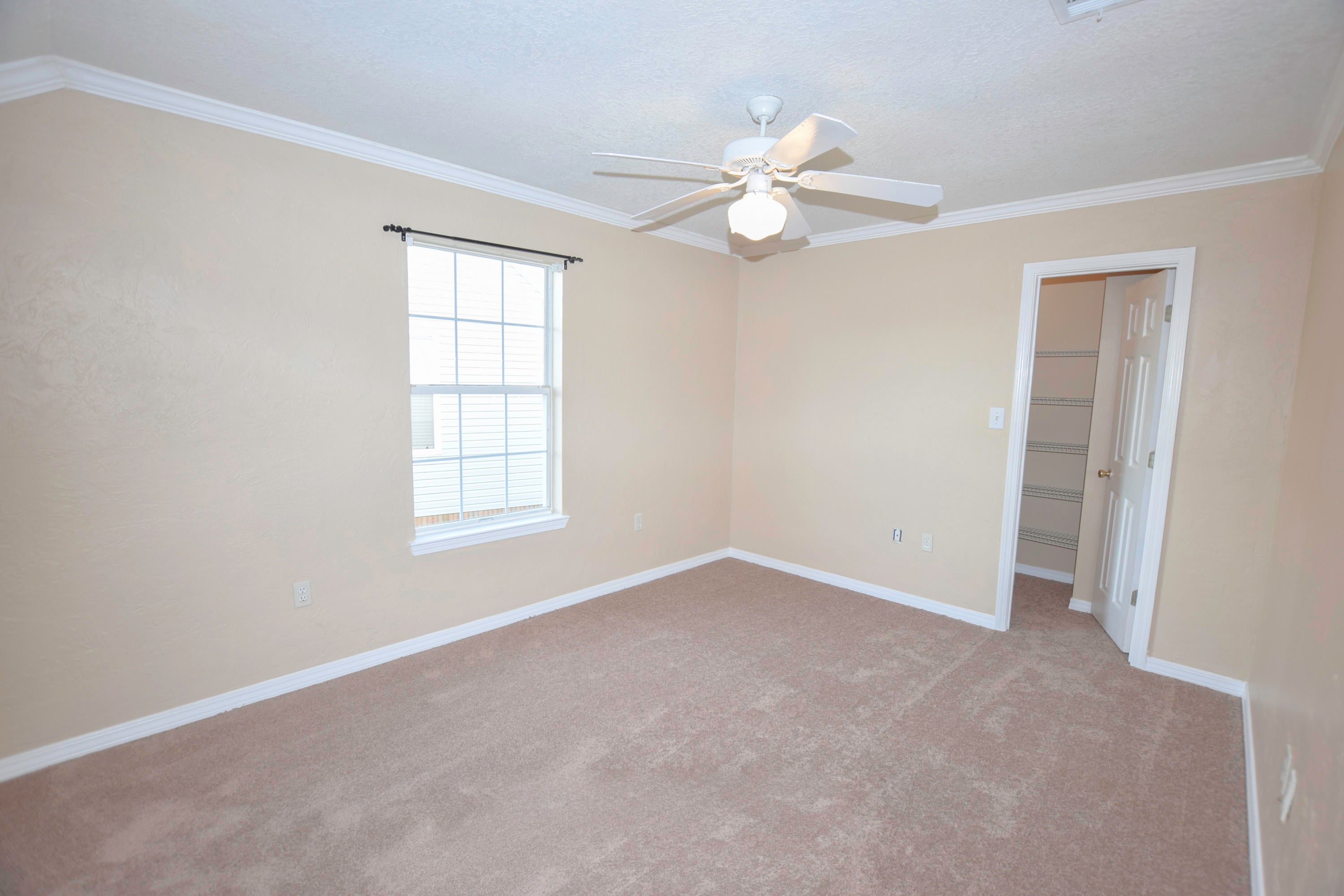 HARBOR BREEZE - Residential