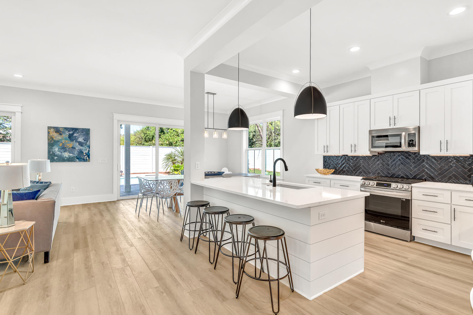 NO RECORDED SUBDIVISION - Residential