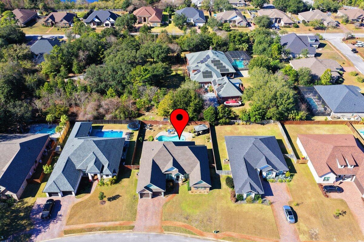 SOUNDSIDE SHORES - Residential